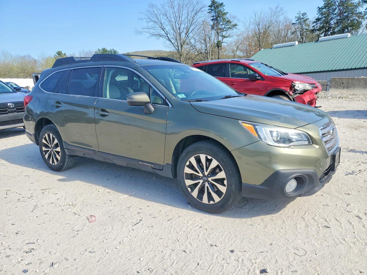 2015 Subaru Outback 2.5i Limited Green vin: 4S4BSANC3F3322713