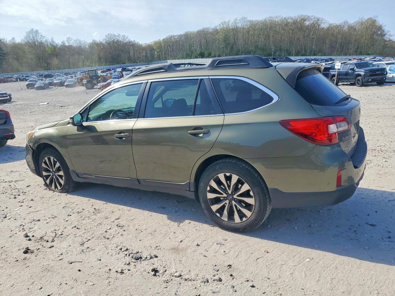 2015 Subaru Outback 2.5i Limited Green vin: 4S4BSANC3F3322713