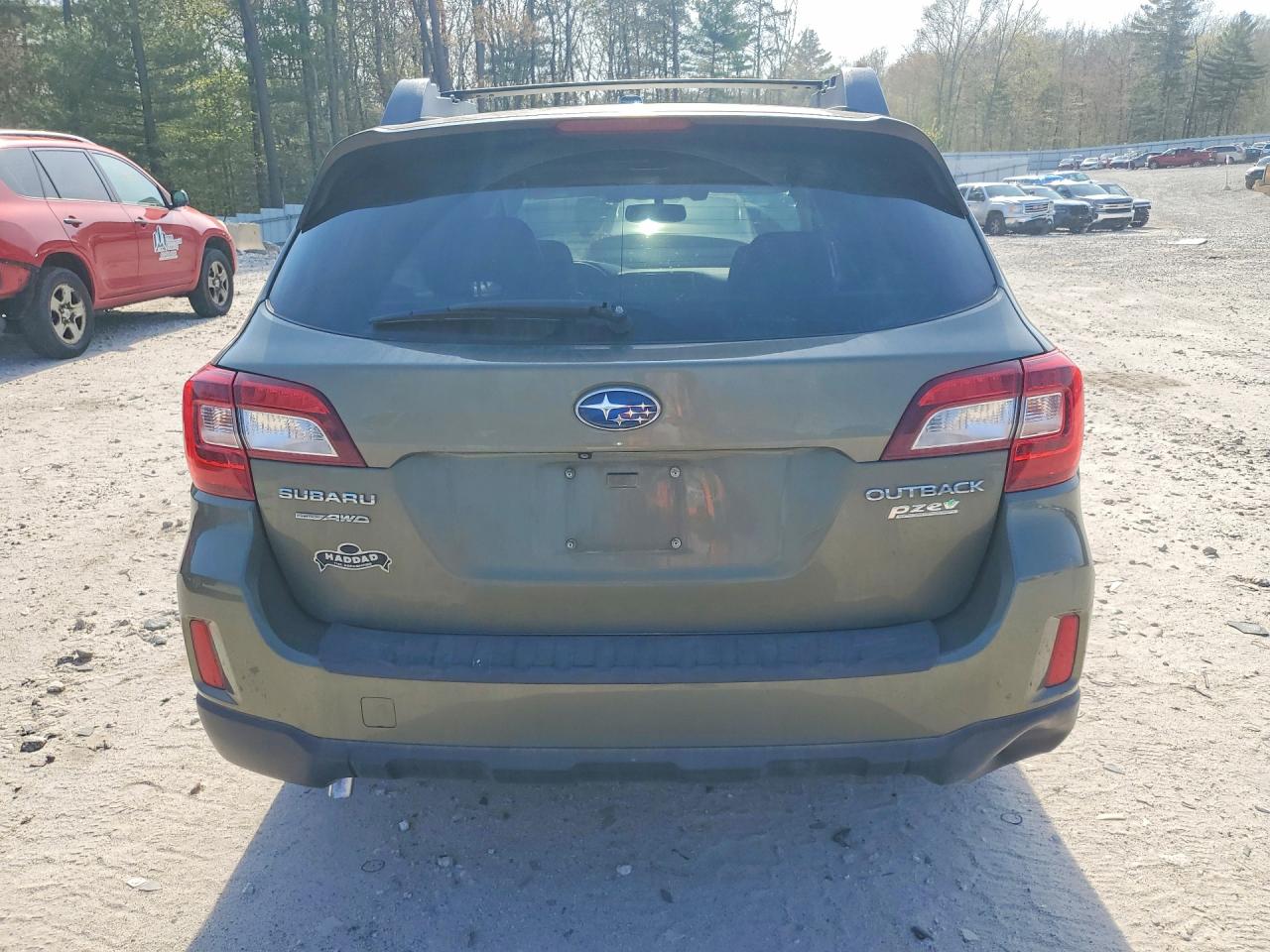 2015 Subaru Outback 2.5i Limited Green vin: 4S4BSANC3F3322713