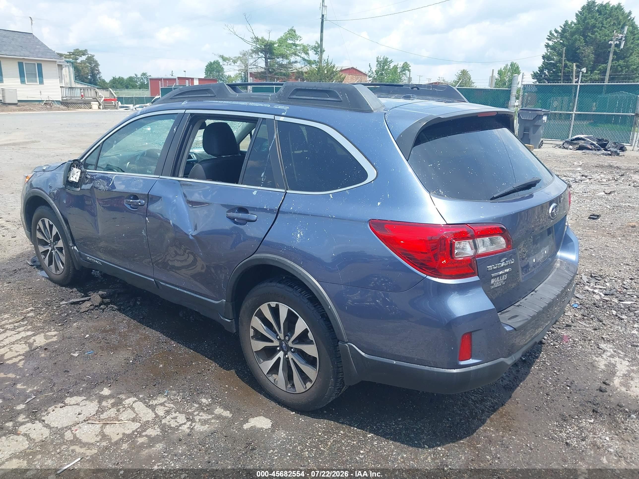 2015 Subaru Outback 2.5i Limited Blue vin: 4S4BSANC3F3334893