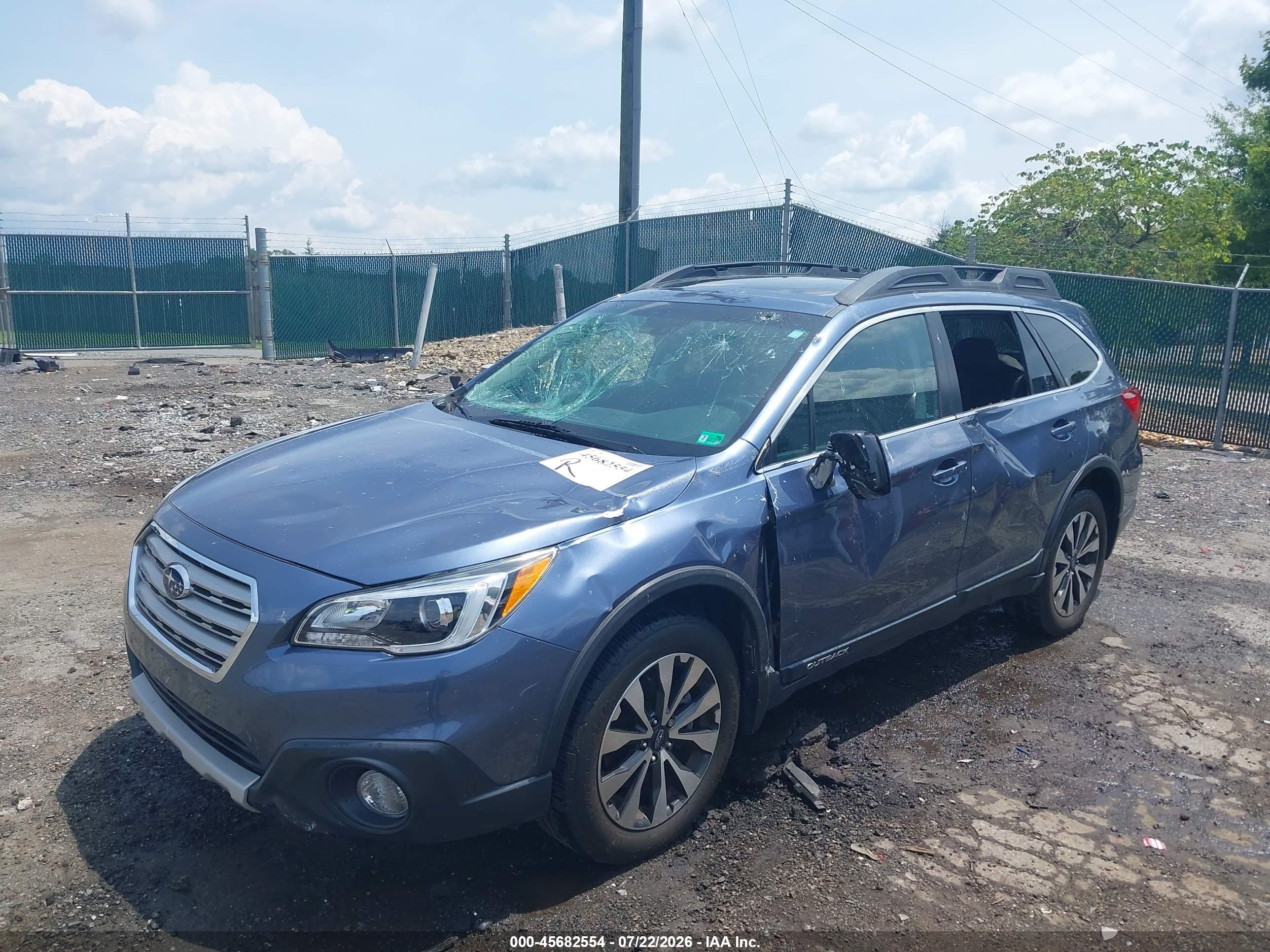 2015 Subaru Outback 2.5i Limited Blue vin: 4S4BSANC3F3334893