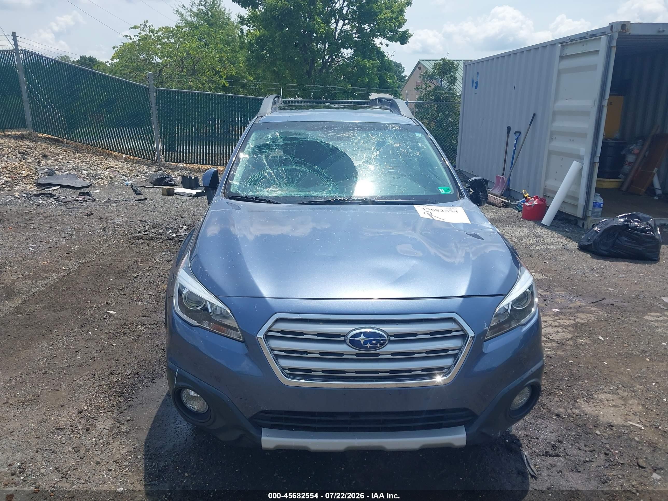 2015 Subaru Outback 2.5i Limited Blue vin: 4S4BSANC3F3334893