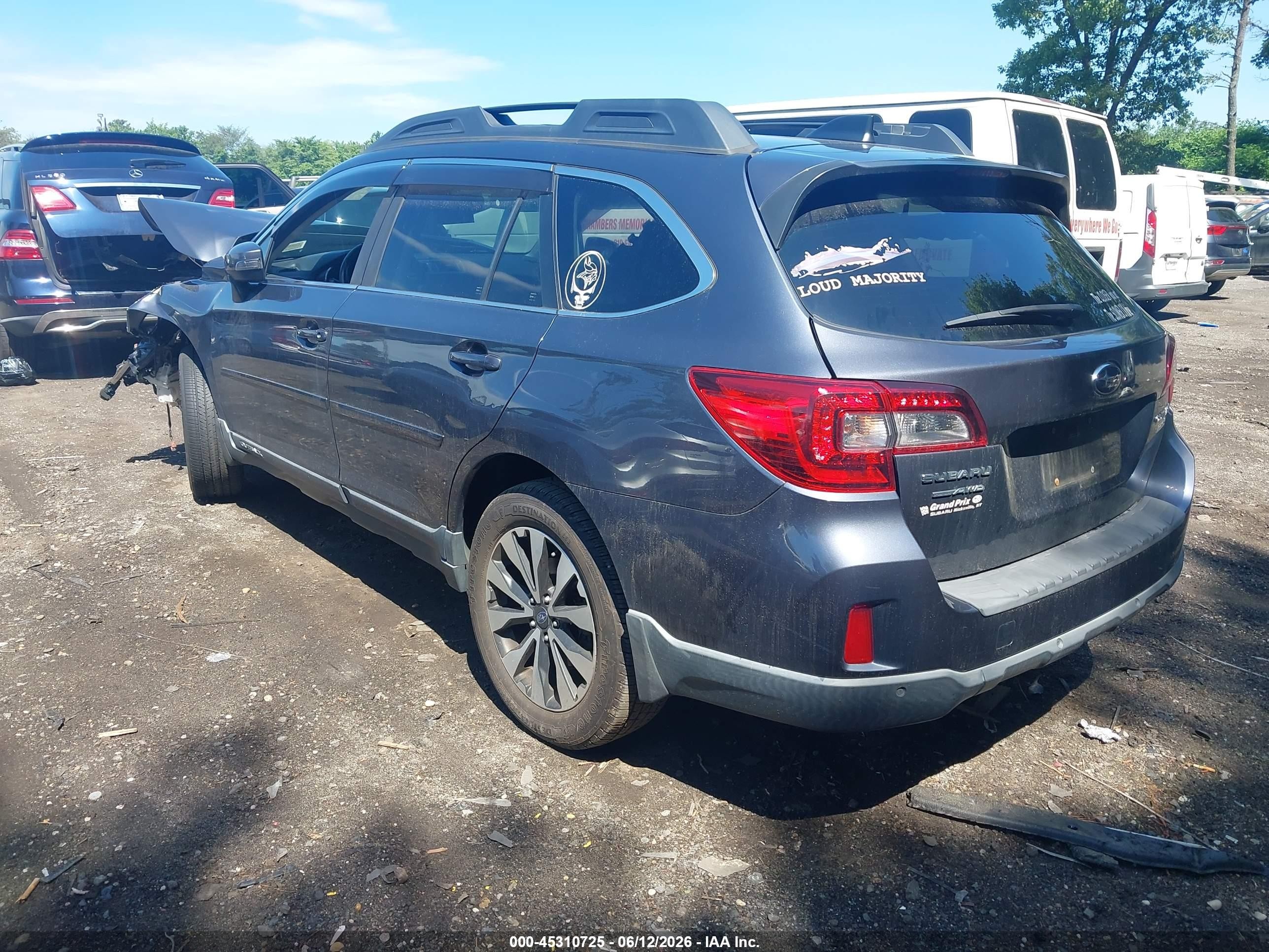 2017 Subaru Outback 2.5i Limited Gray vin: 4S4BSANC3H3276481