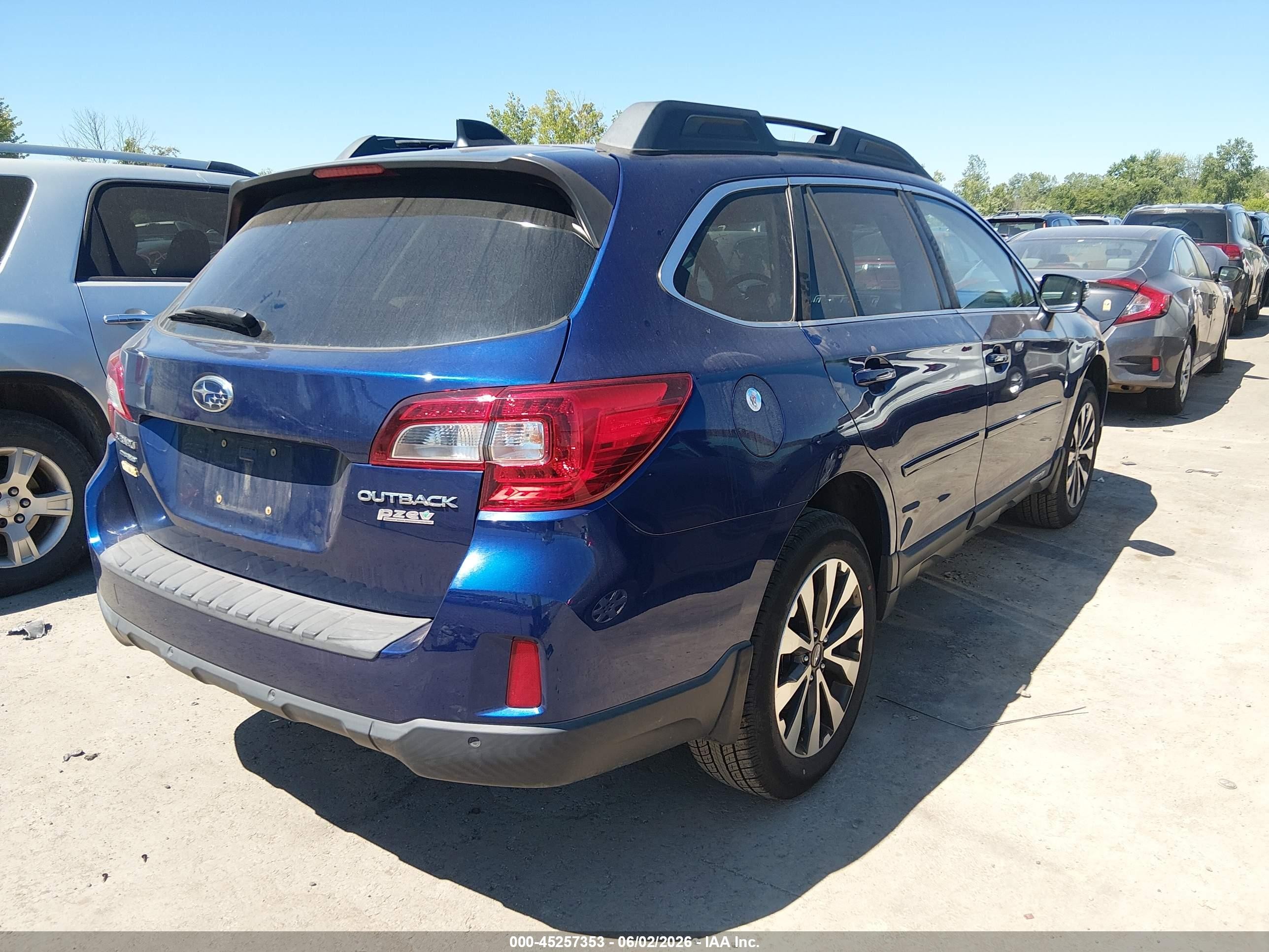 2017 Subaru Outback 2.5i Limited Синий vin: 4S4BSANC3H3430879
