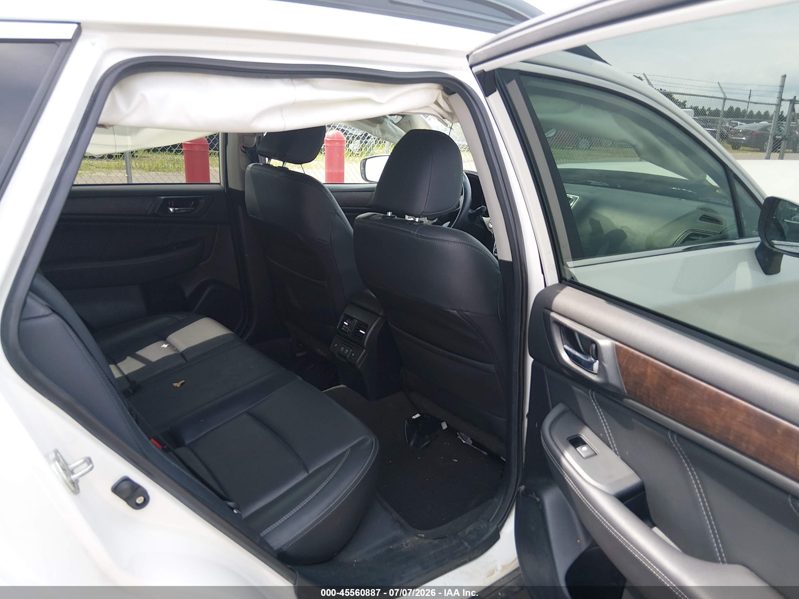 2019 Subaru Outback 2.5i Limited White vin: 4S4BSANC3K3315979