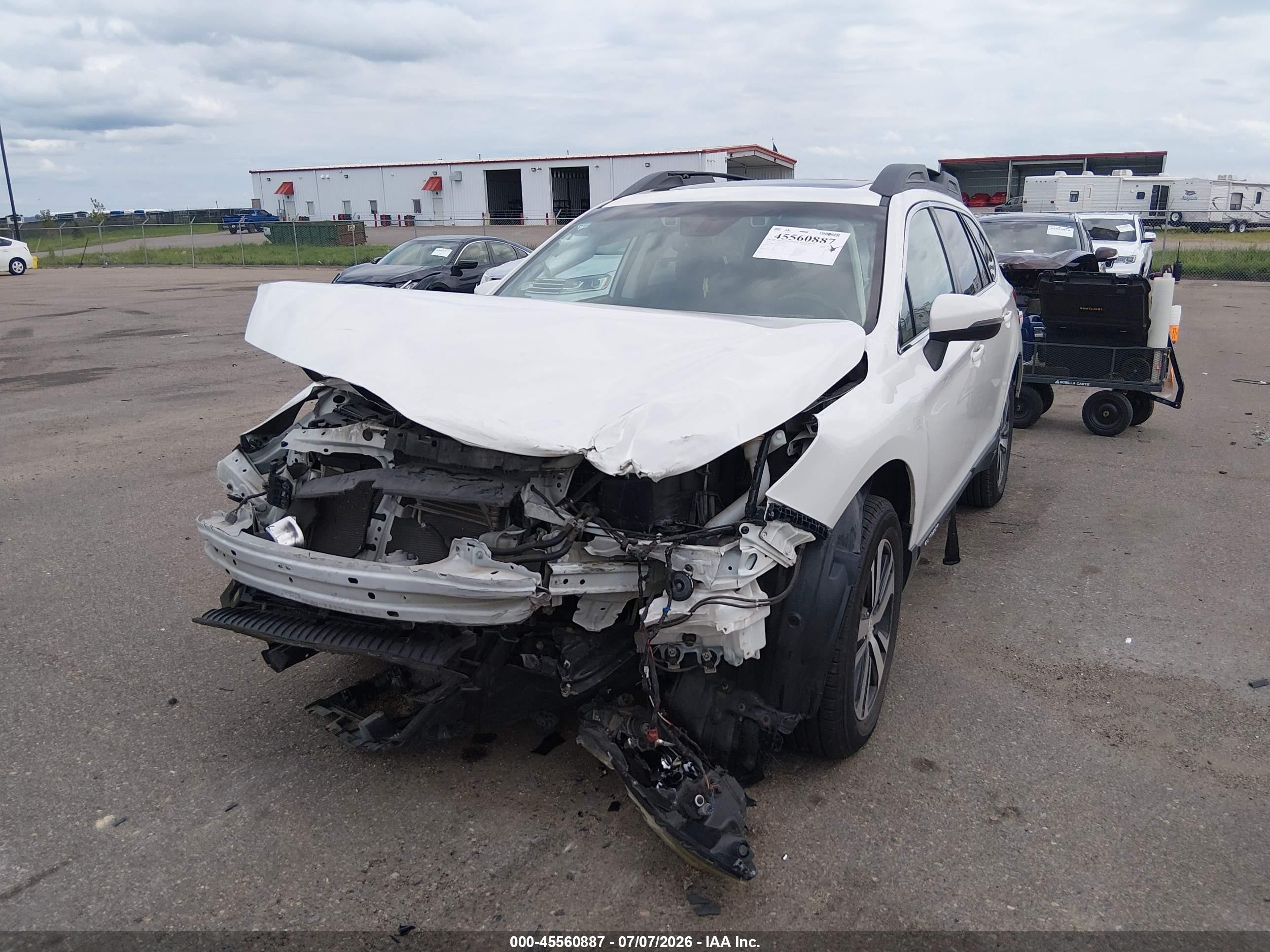 2019 Subaru Outback 2.5i Limited White vin: 4S4BSANC3K3315979