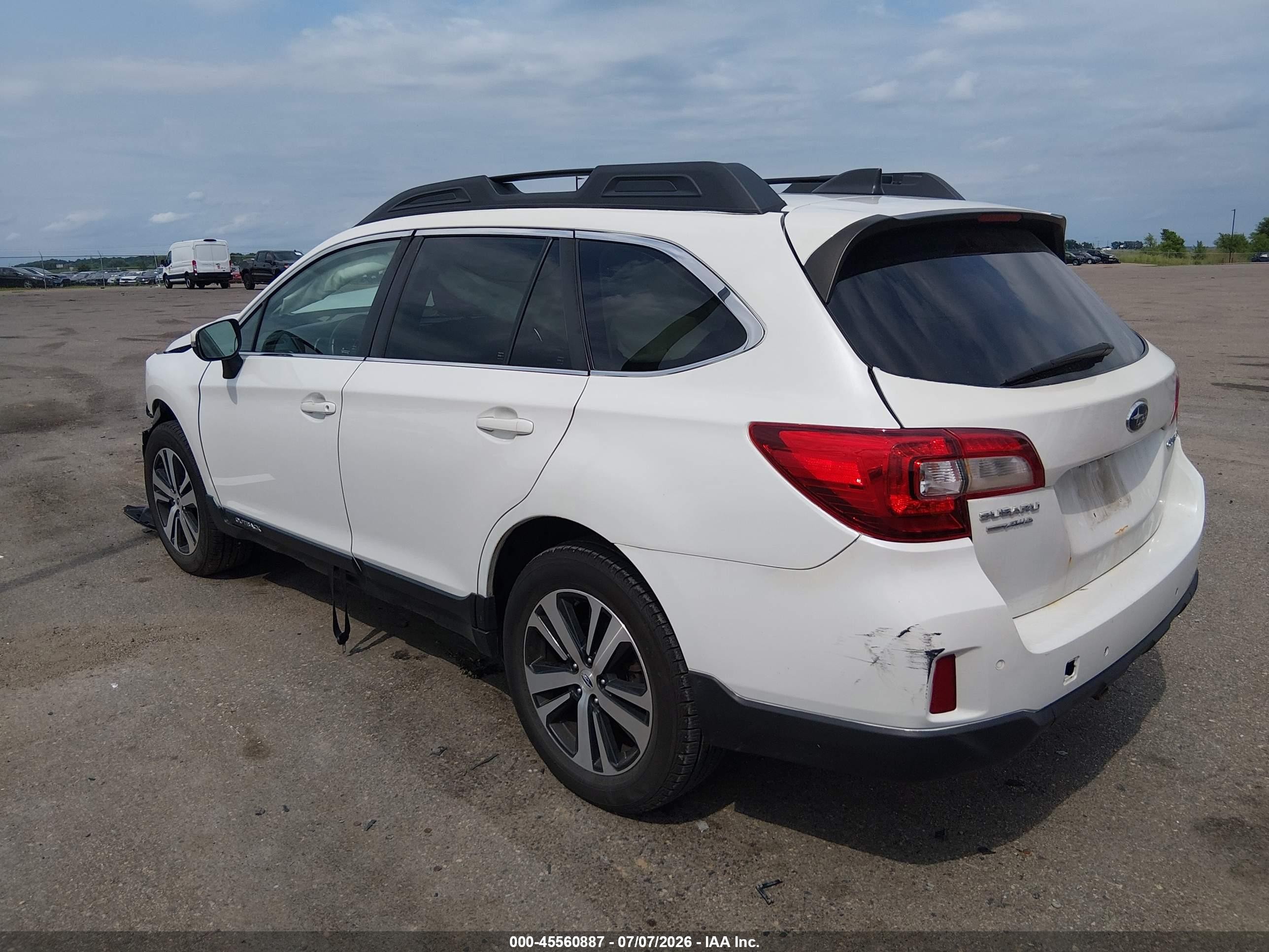 2019 Subaru Outback 2.5i Limited White vin: 4S4BSANC3K3315979
