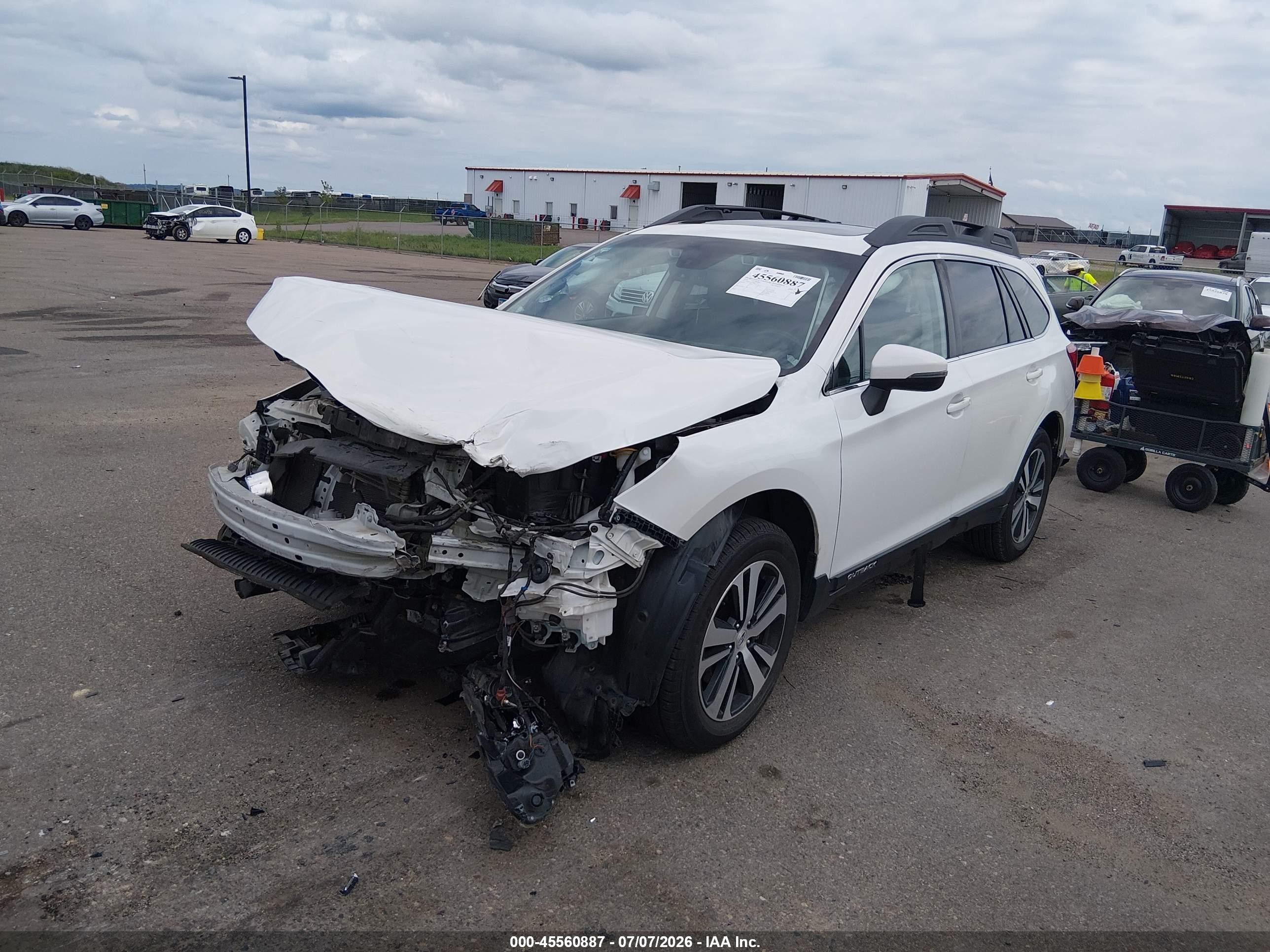 2019 Subaru Outback 2.5i Limited White vin: 4S4BSANC3K3315979