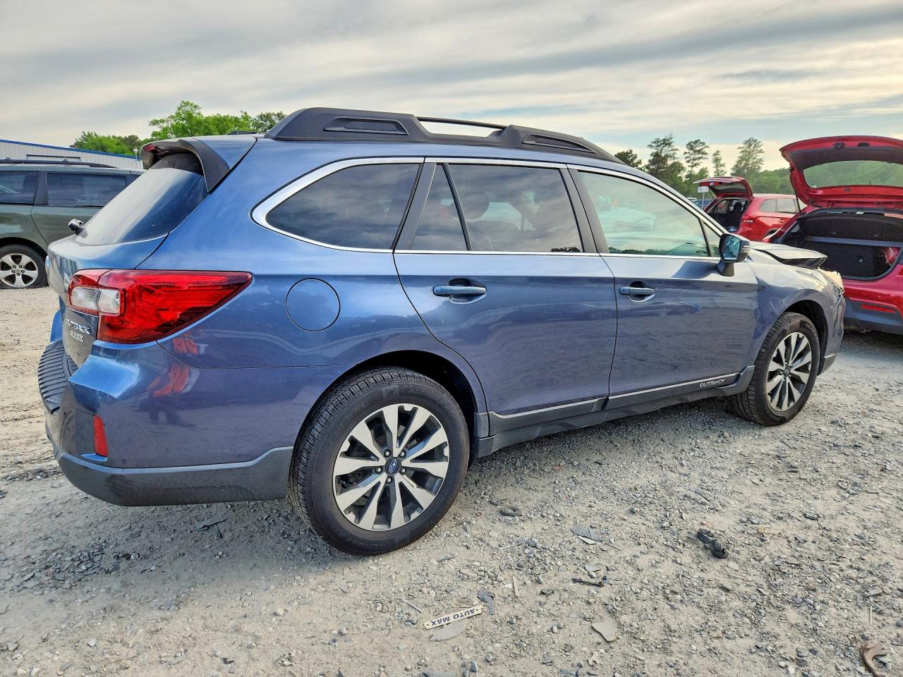 2015 Subaru Outback 2.5i Limited Blue vin: 4S4BSANC4F3246774