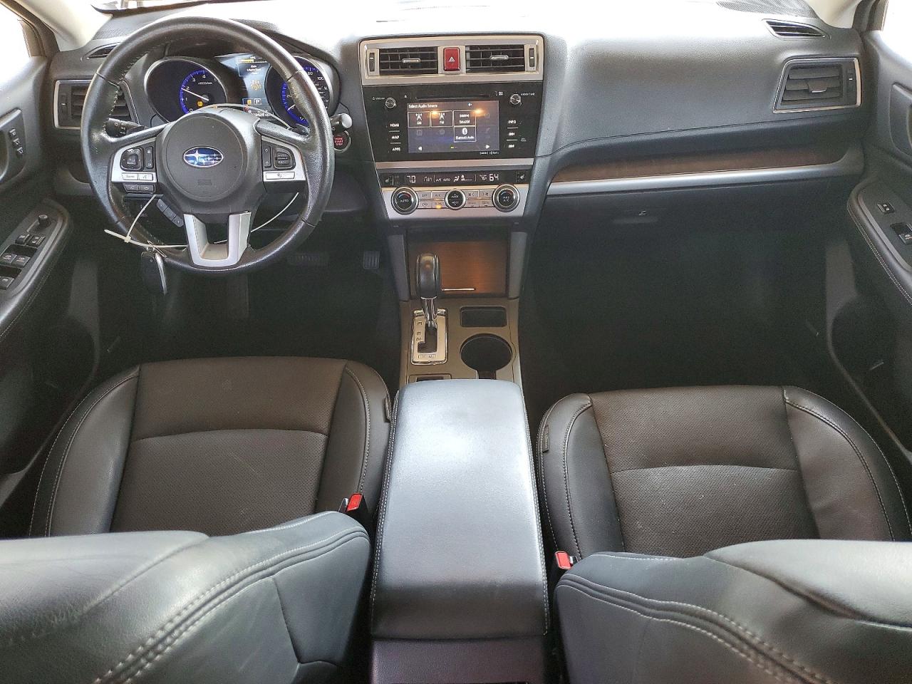 2015 Subaru Outback 2.5i Limited Черный vin: 4S4BSANC5F3242619