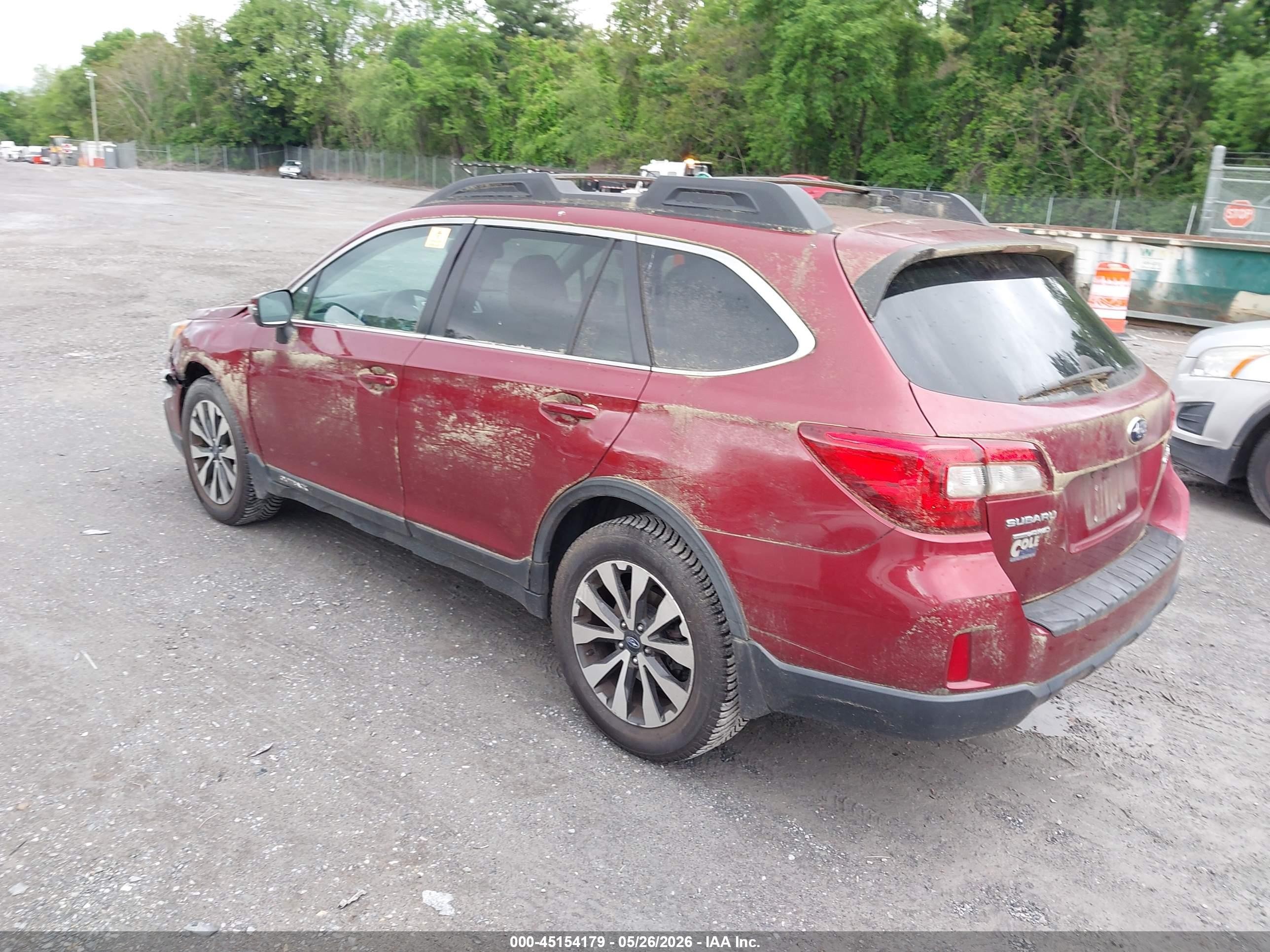 2015 Subaru Outback 2.5i Limited Burgundy vin: 4S4BSANC5F3356944