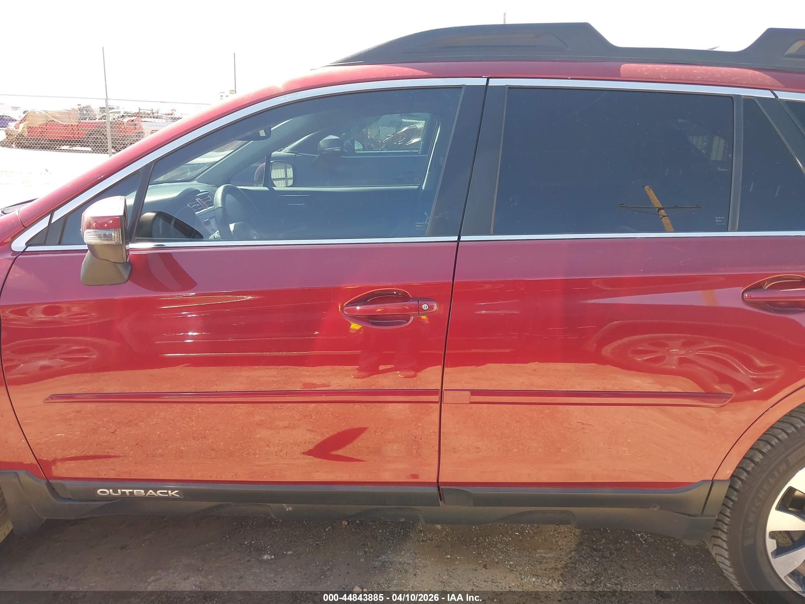2016 Subaru Outback 2.5i Limited Burgundy vin: 4S4BSANC5G3248762