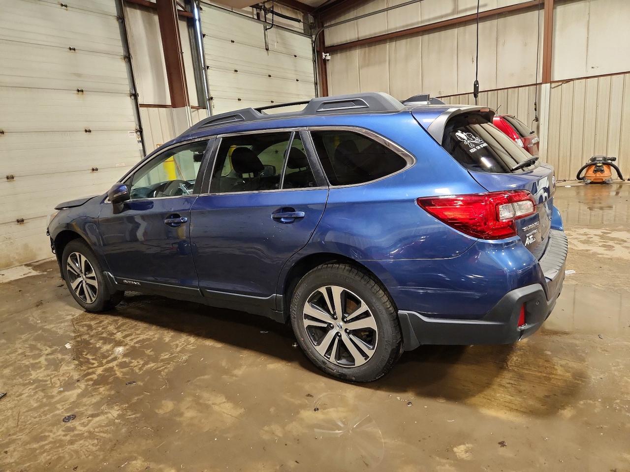 2019 Subaru Outback 2.5i Limited Blue vin: 4S4BSANC5K3231498