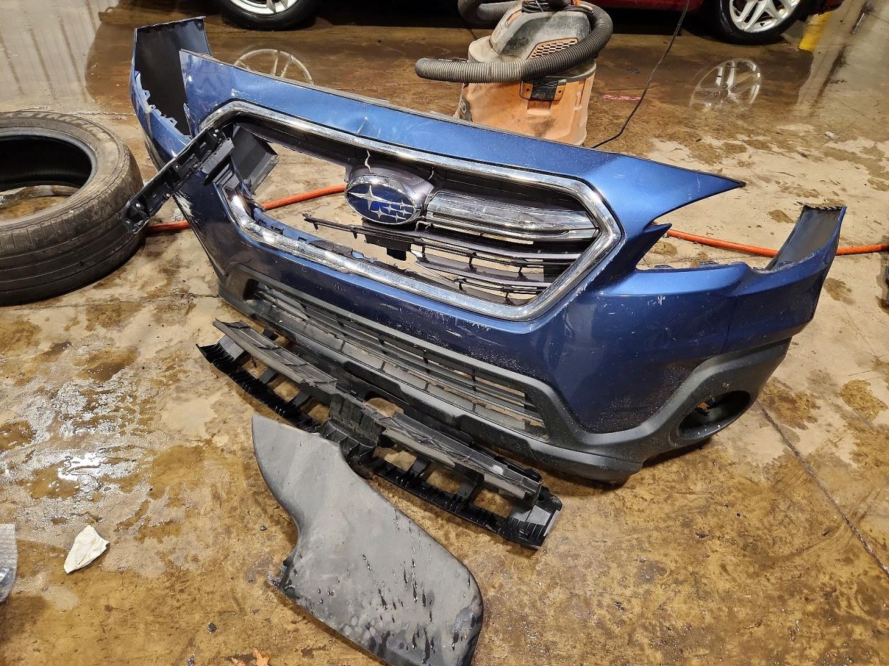2019 Subaru Outback 2.5i Limited Blue vin: 4S4BSANC5K3231498