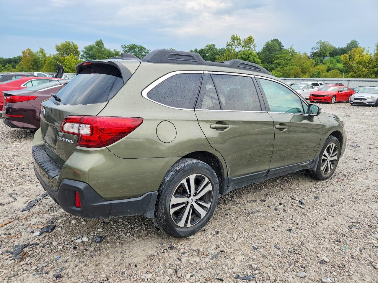 2019 Subaru Outback 2.5i Limited Green vin: 4S4BSANC6K3204763