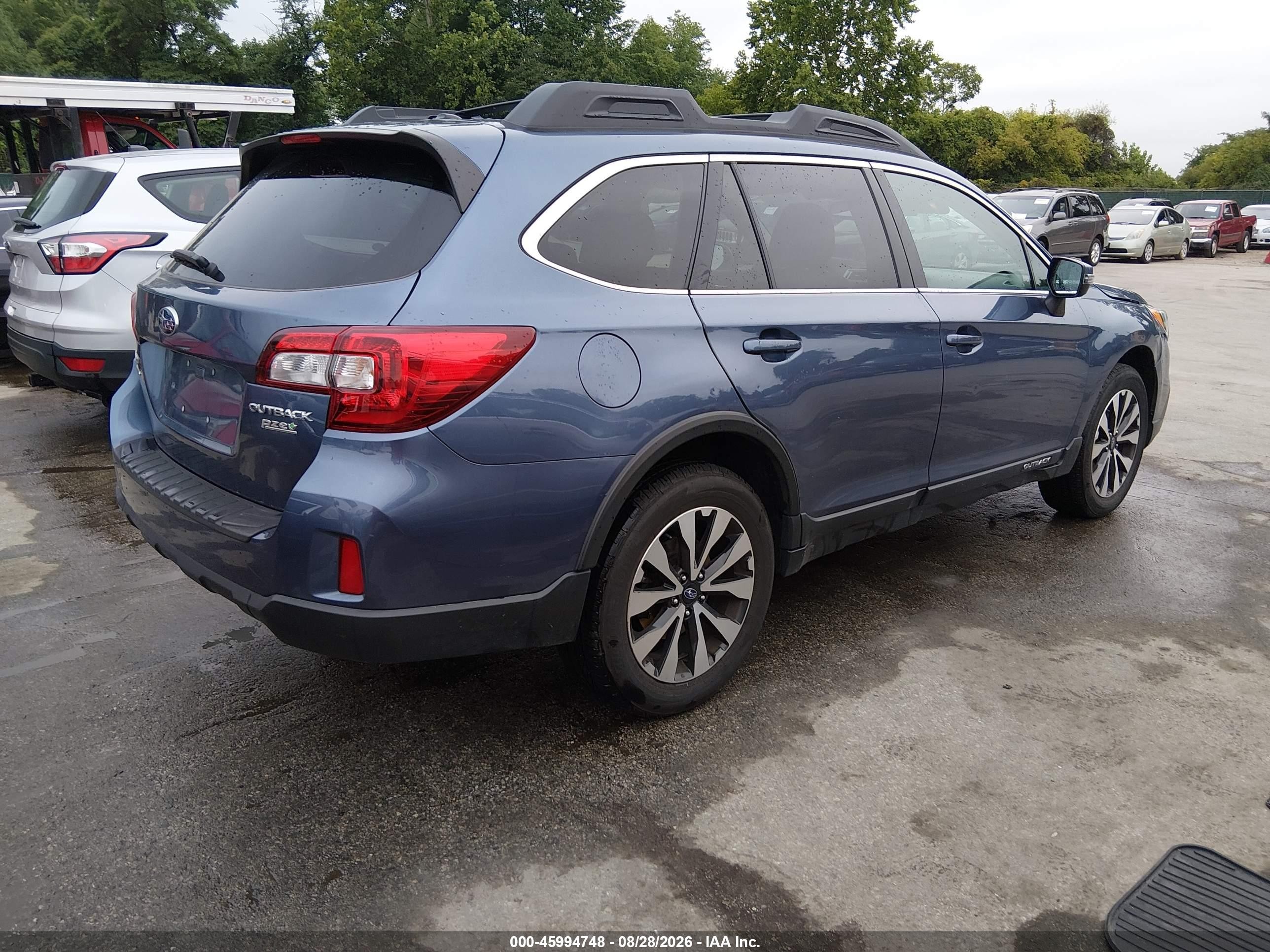 2015 Subaru Outback 2.5i Limited Blue vin: 4S4BSANC7F3299422