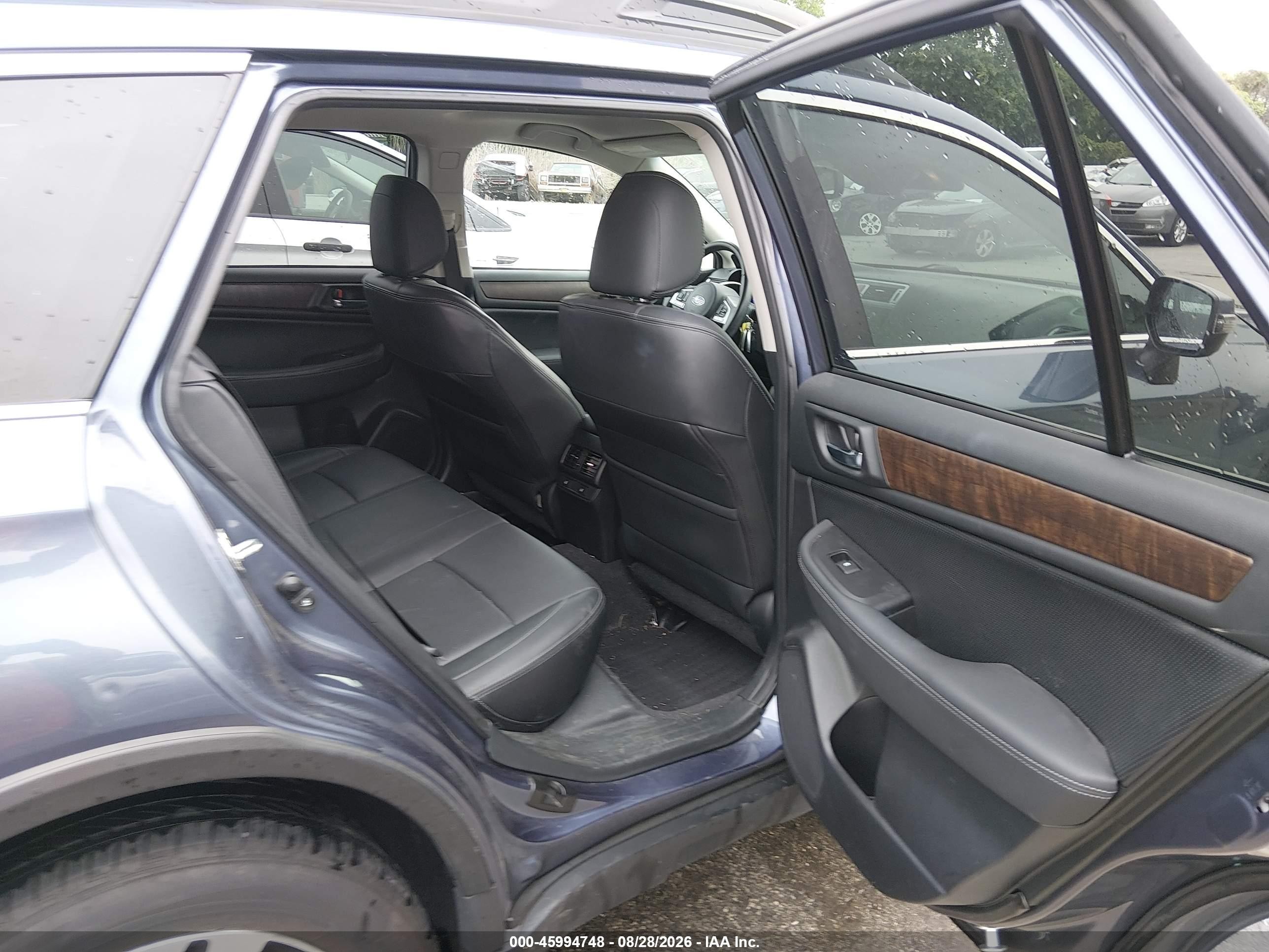 2015 Subaru Outback 2.5i Limited Blue vin: 4S4BSANC7F3299422