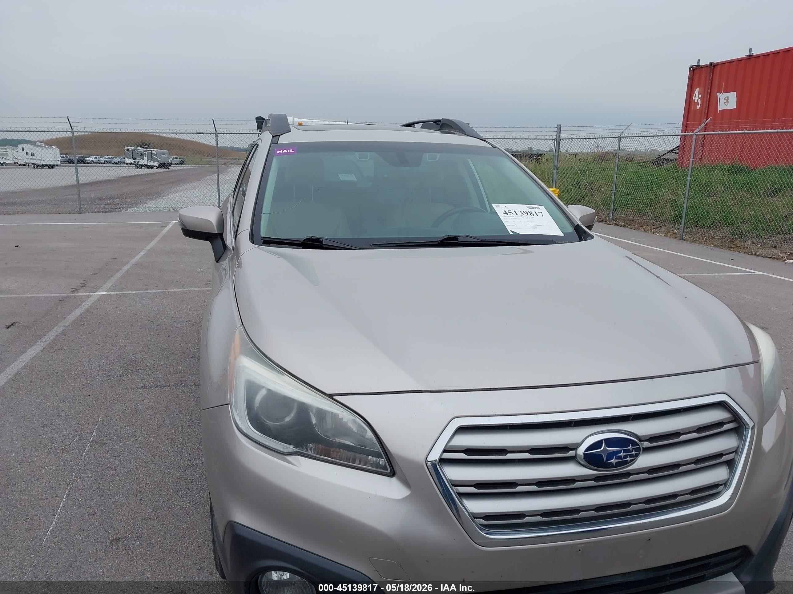 2017 Subaru Outback 2.5i Limited Желто-коричневый vin: 4S4BSANC7H3213674