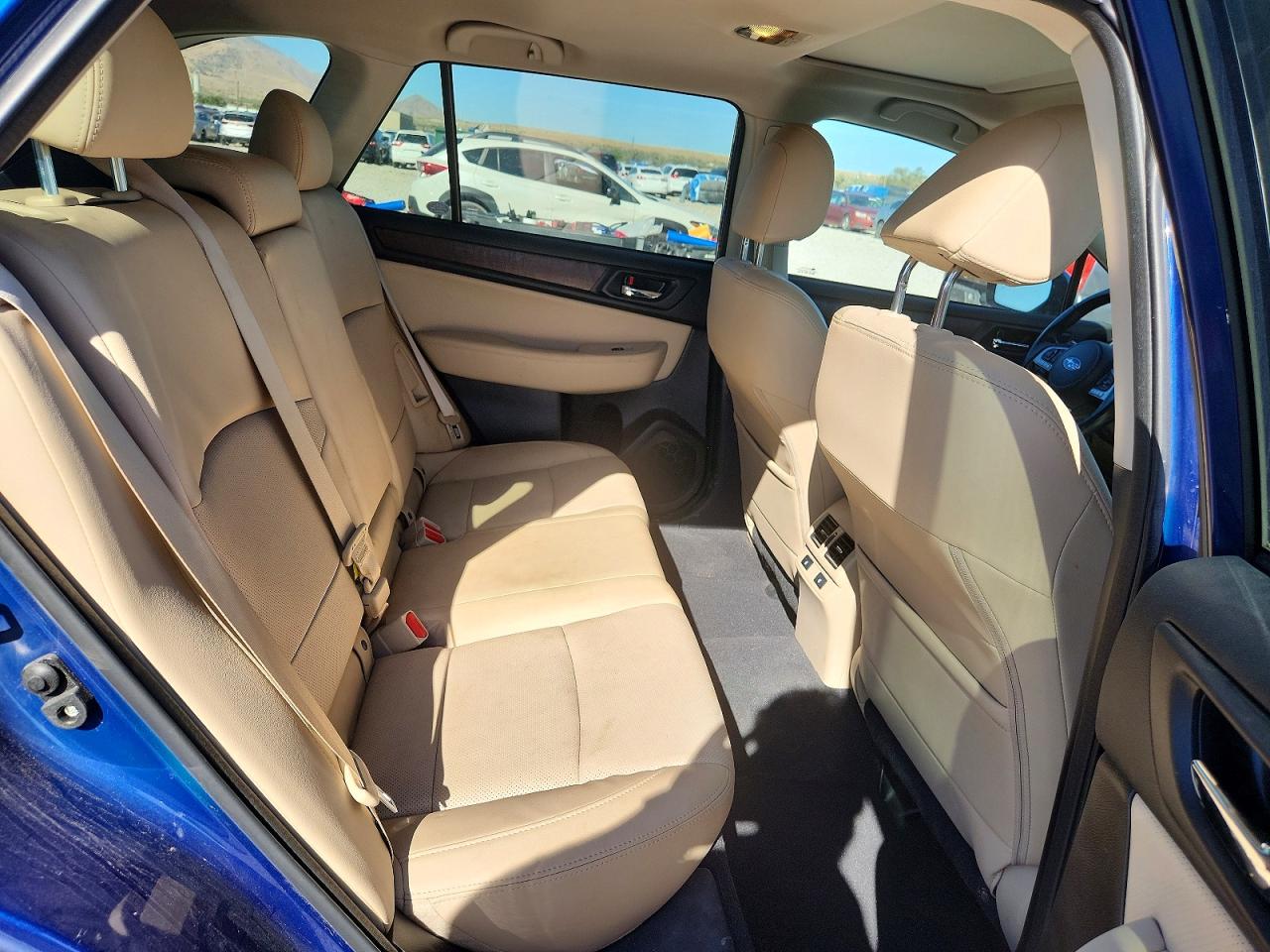 2017 Subaru Outback 2.5i Limited Blue vin: 4S4BSANC7H3245461
