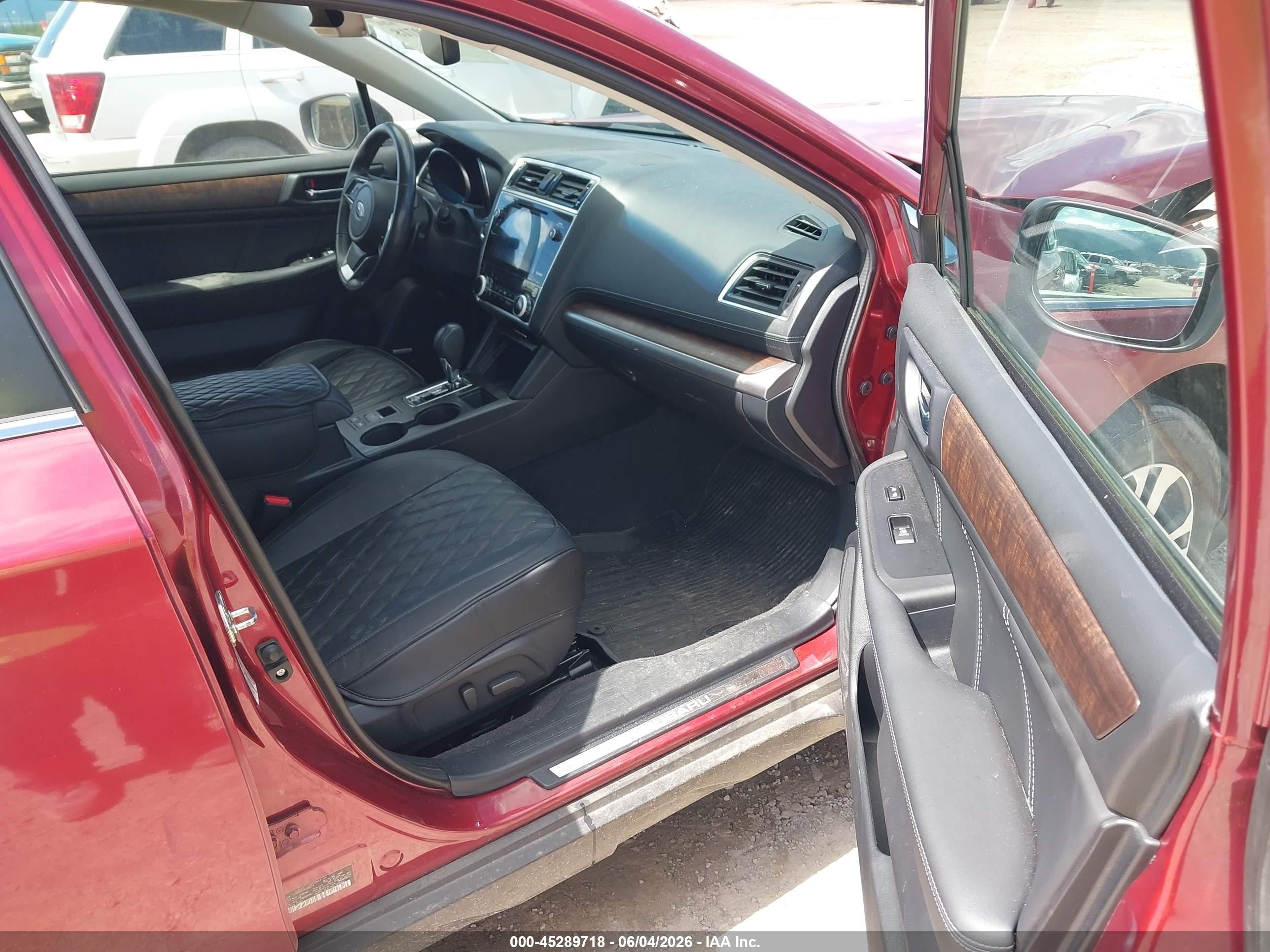 2019 Subaru Outback 2.5i Limited Red vin: 4S4BSANC7K3262879