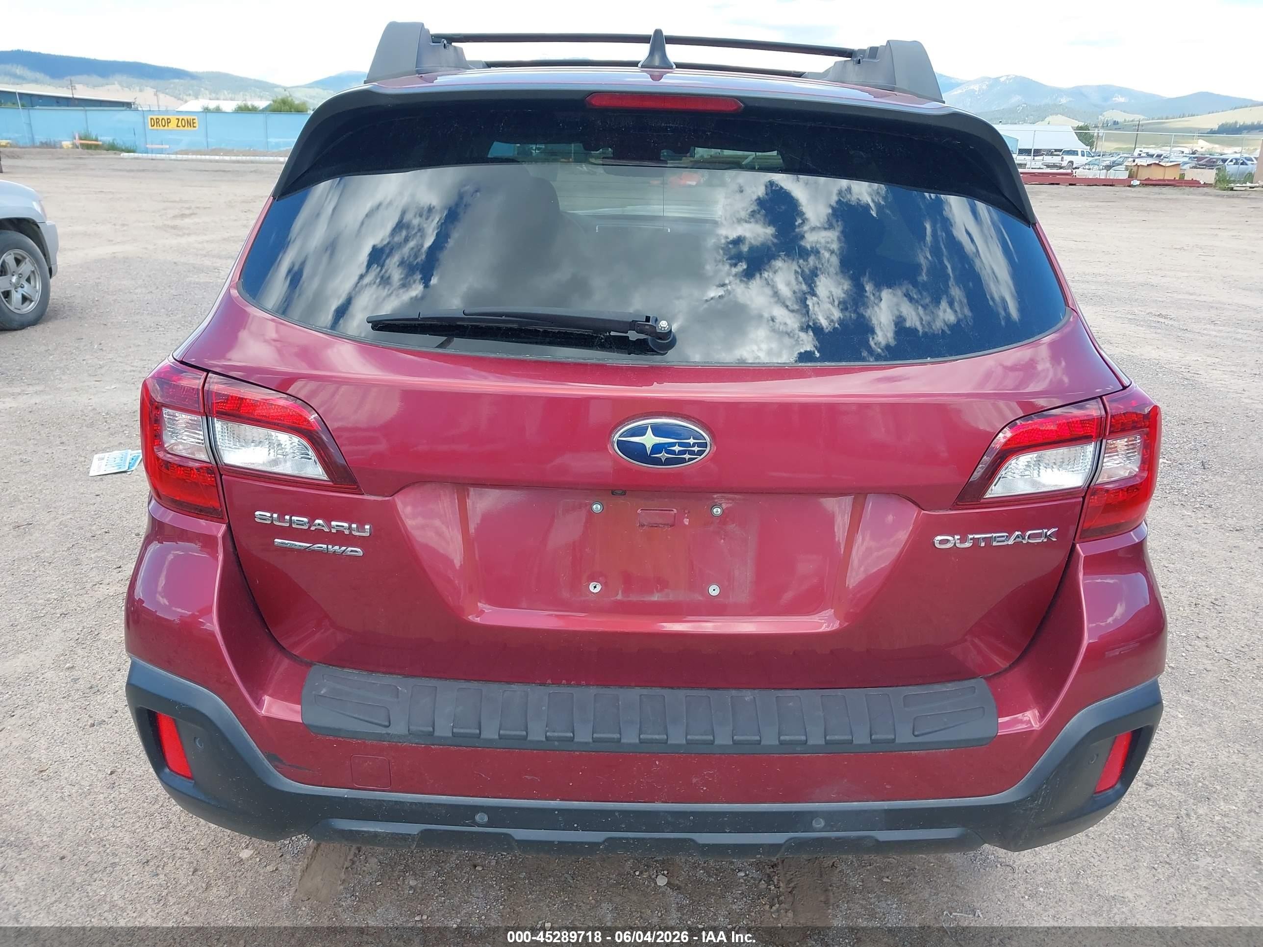 2019 Subaru Outback 2.5i Limited Red vin: 4S4BSANC7K3262879