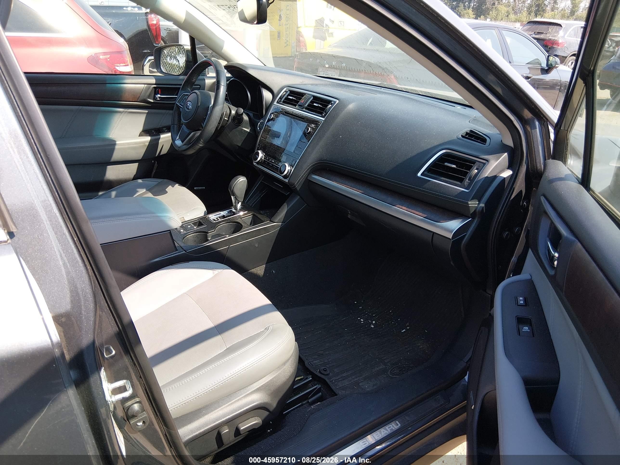 2019 Subaru Outback 2.5i Limited Gray vin: 4S4BSANC7K3361072