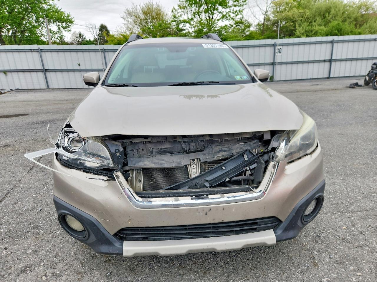 2015 Subaru Outback 2.5i Limited Tan vin: 4S4BSANC8F3297954