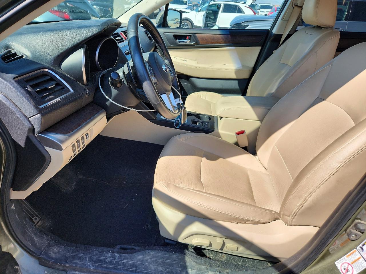 2017 Subaru Outback 2.5i Limited Green vin: 4S4BSANC8H3314383