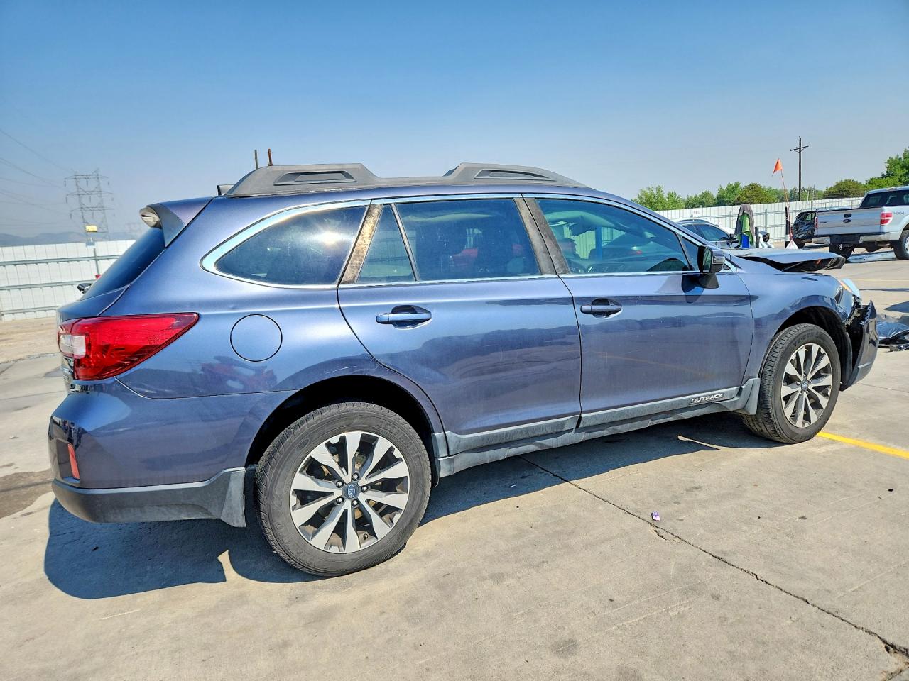 2017 Subaru Outback 2.5i Limited Gray vin: 4S4BSANC8H3340644