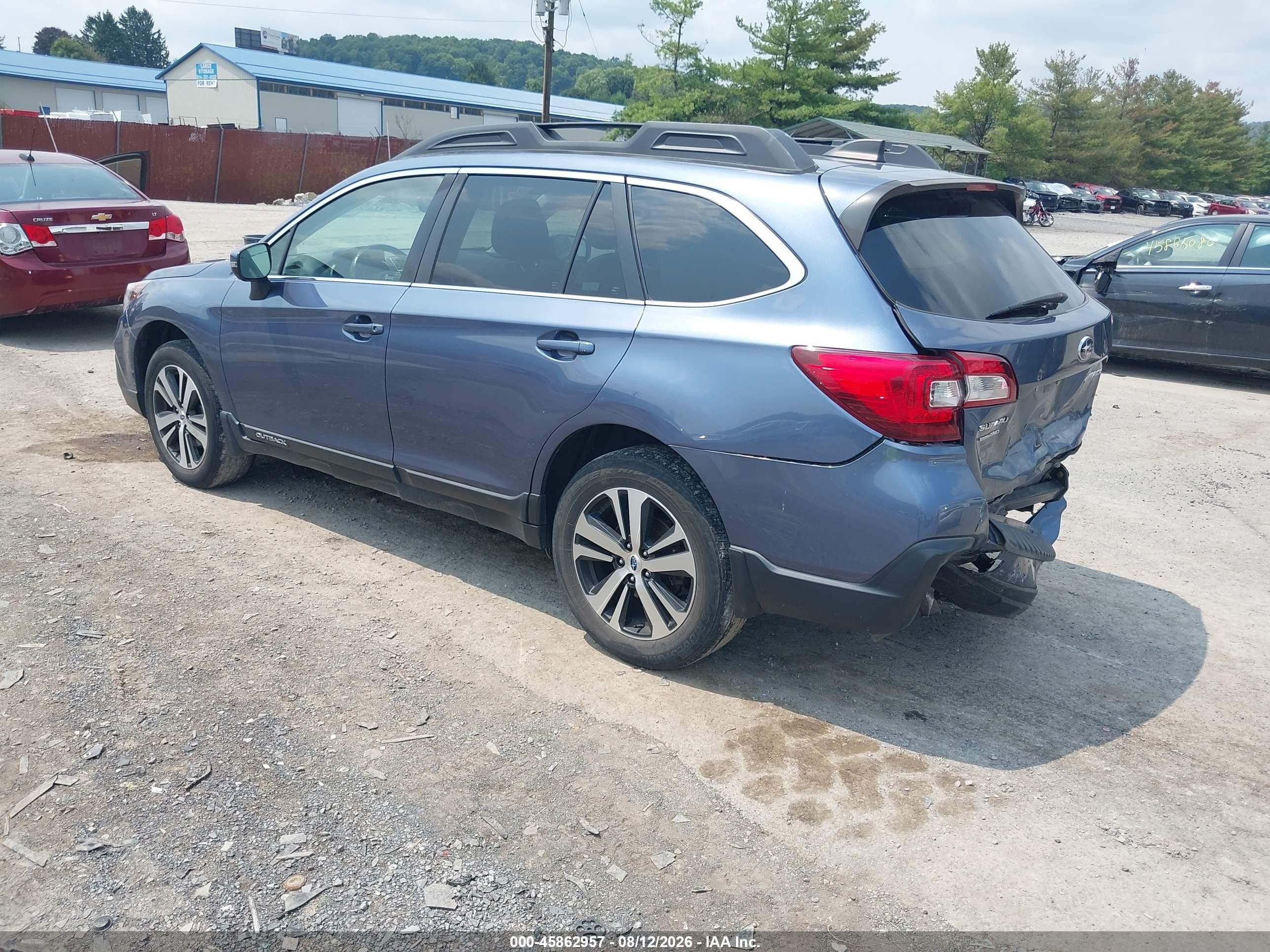 2018 Subaru Outback 2.5i Limited Blue vin: 4S4BSANC8J3206609