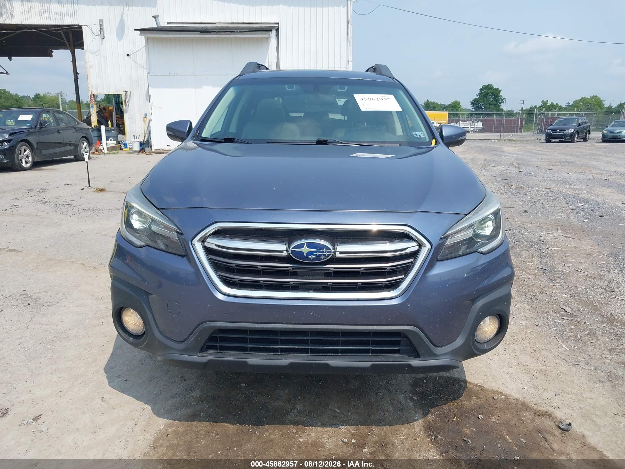2018 Subaru Outback 2.5i Limited Blue vin: 4S4BSANC8J3206609
