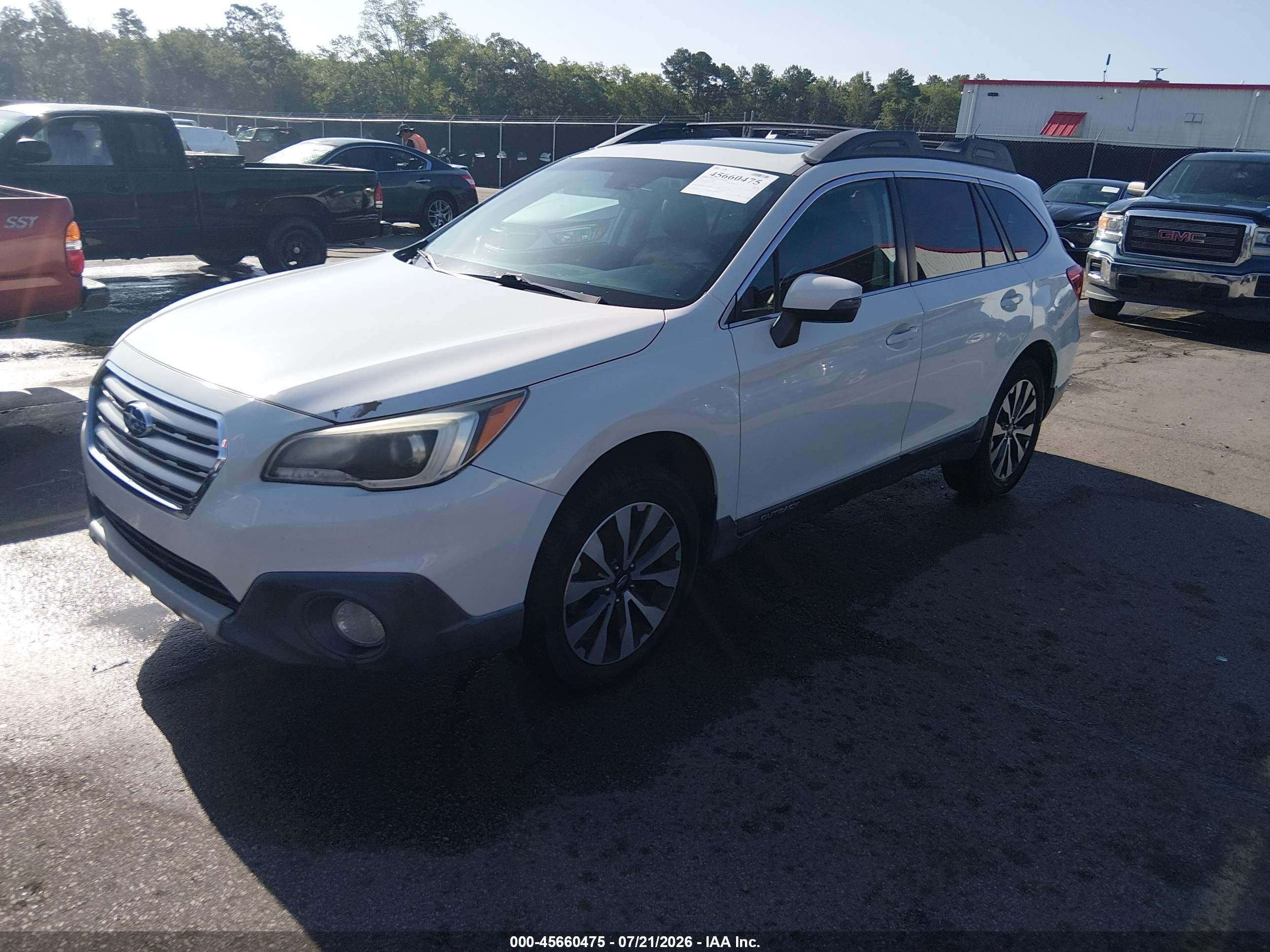 2015 Subaru Outback 2.5i Limited White vin: 4S4BSANC9F3244258