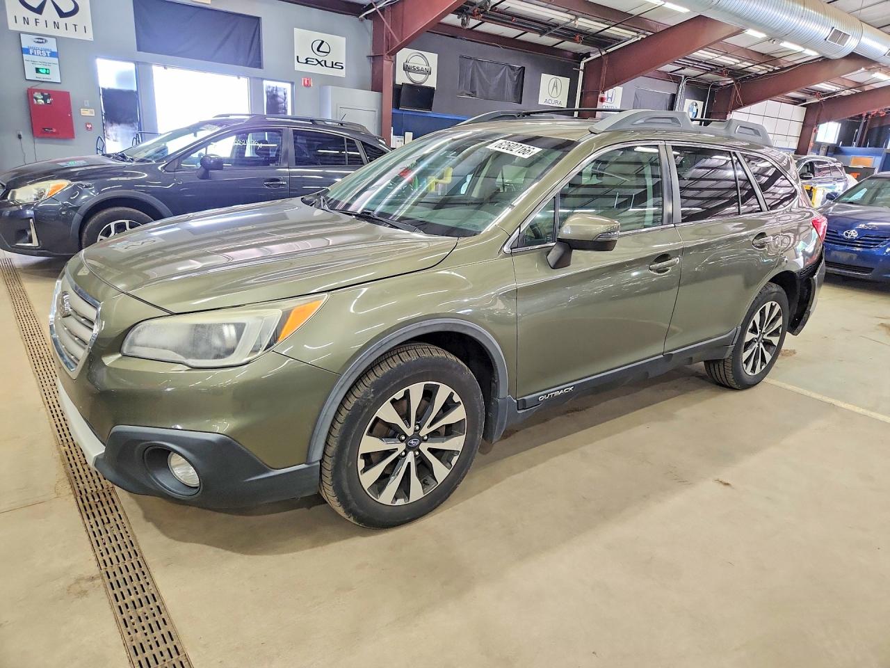 2015 Subaru Outback 2.5i Limited Green vin: 4S4BSANC9F3287112