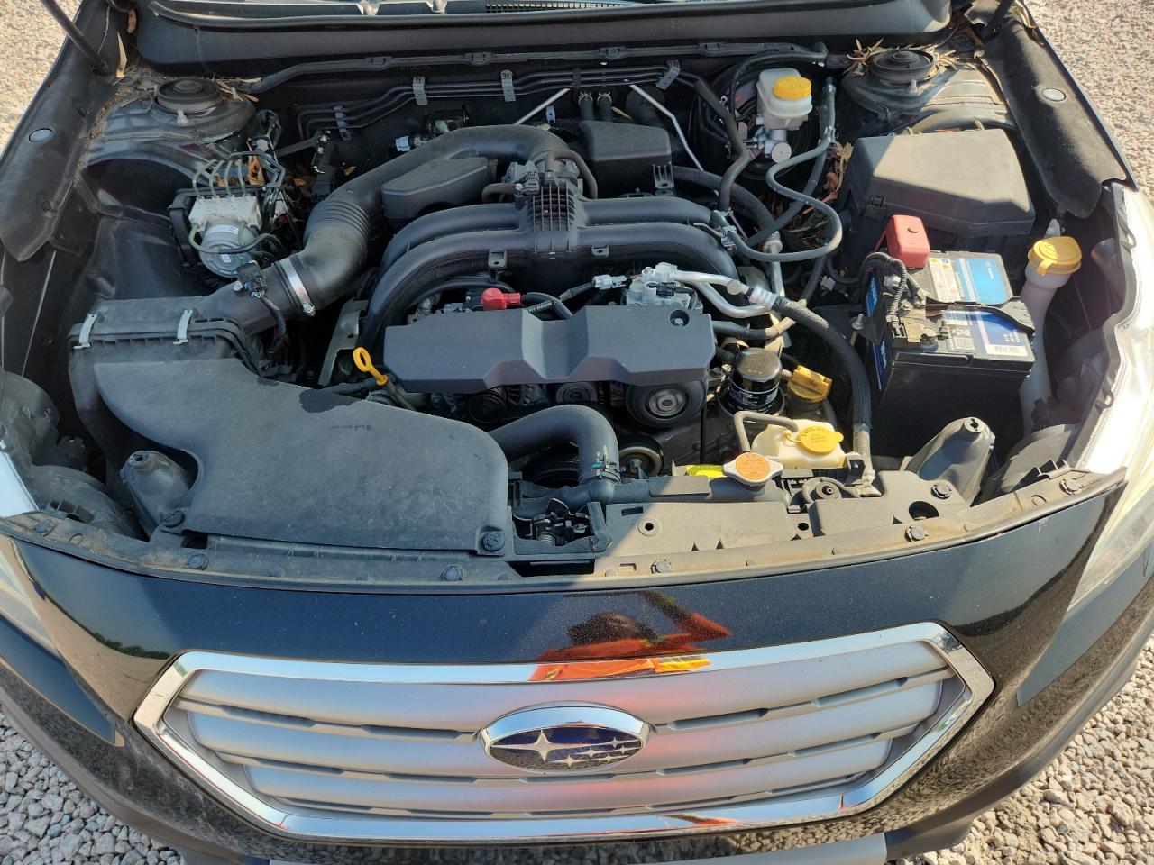 2015 Subaru Outback 2.5i Limited Черный vin: 4S4BSANC9F3308072