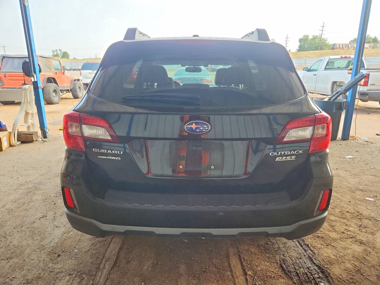 2015 Subaru Outback 2.5i Limited Black vin: 4S4BSANC9F3309545