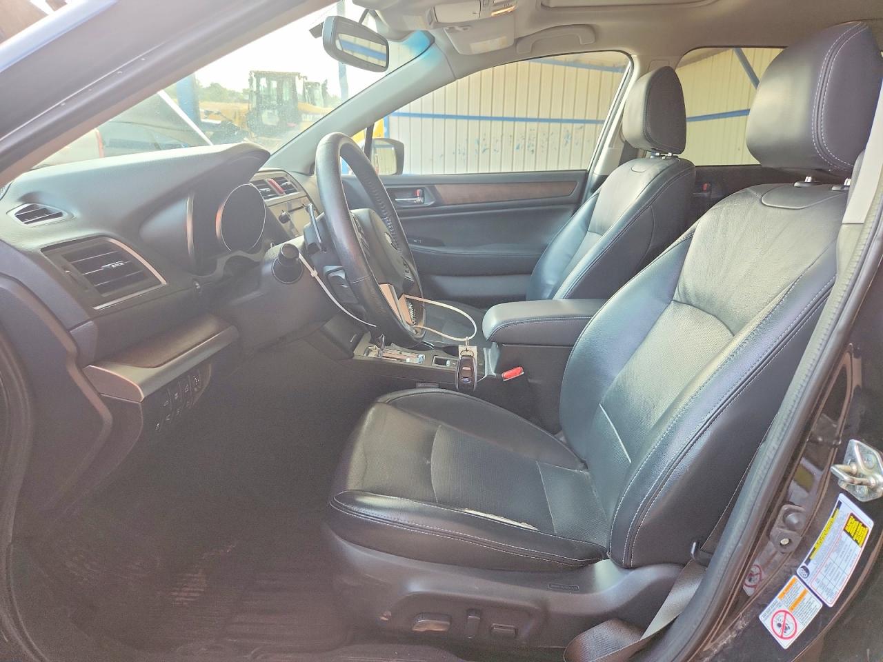 2015 Subaru Outback 2.5i Limited Black vin: 4S4BSANC9F3309545