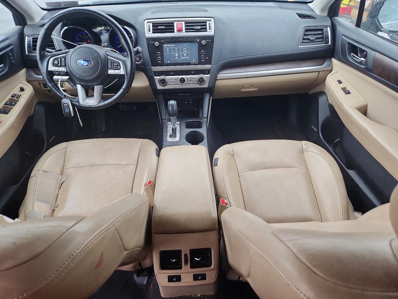 2015 Subaru Outback 2.5i Limited Зеленый vin: 4S4BSANC9F3334302