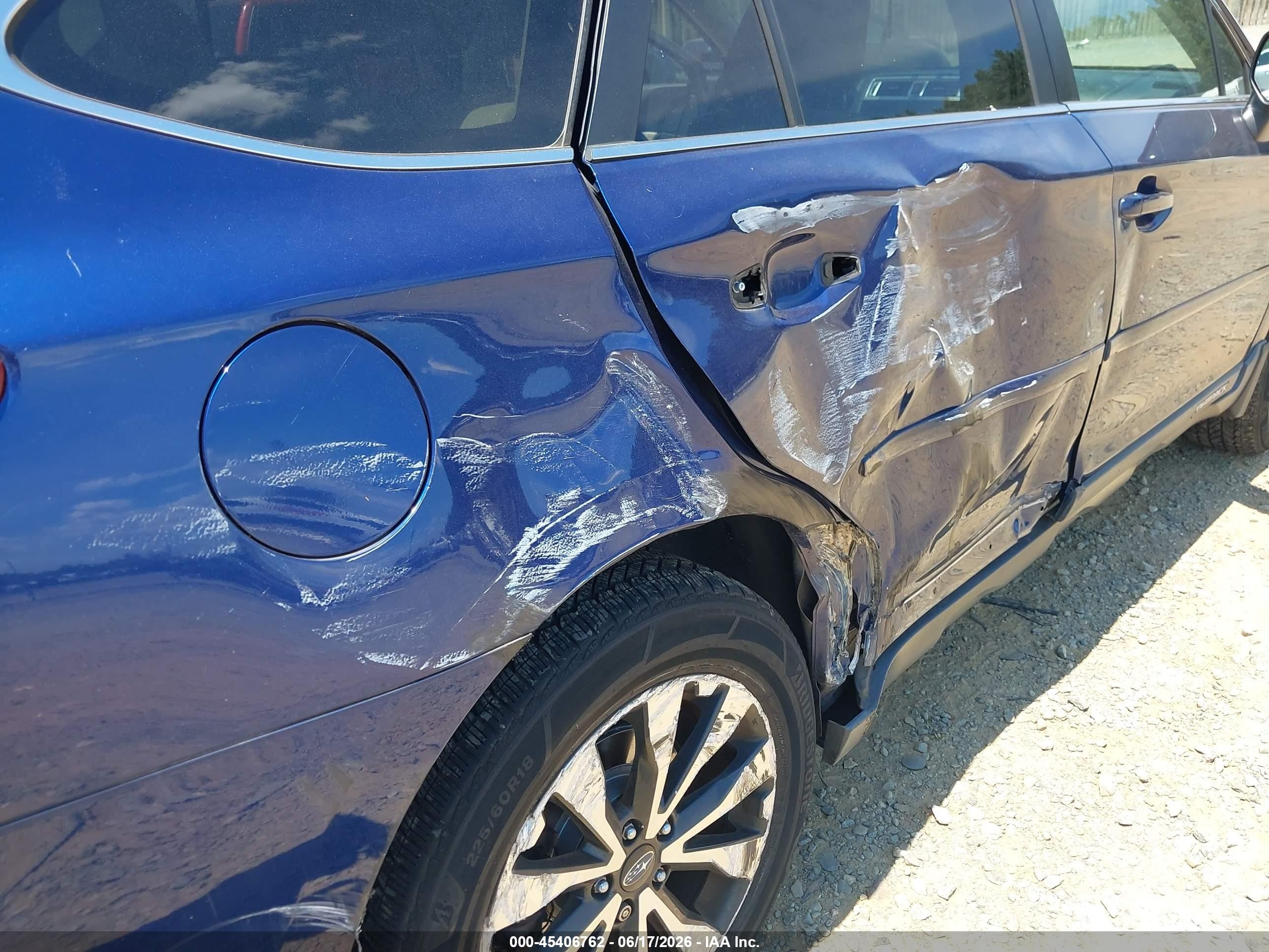2015 Subaru Outback 2.5i Limited Blue vin: 4S4BSANCXF3299382