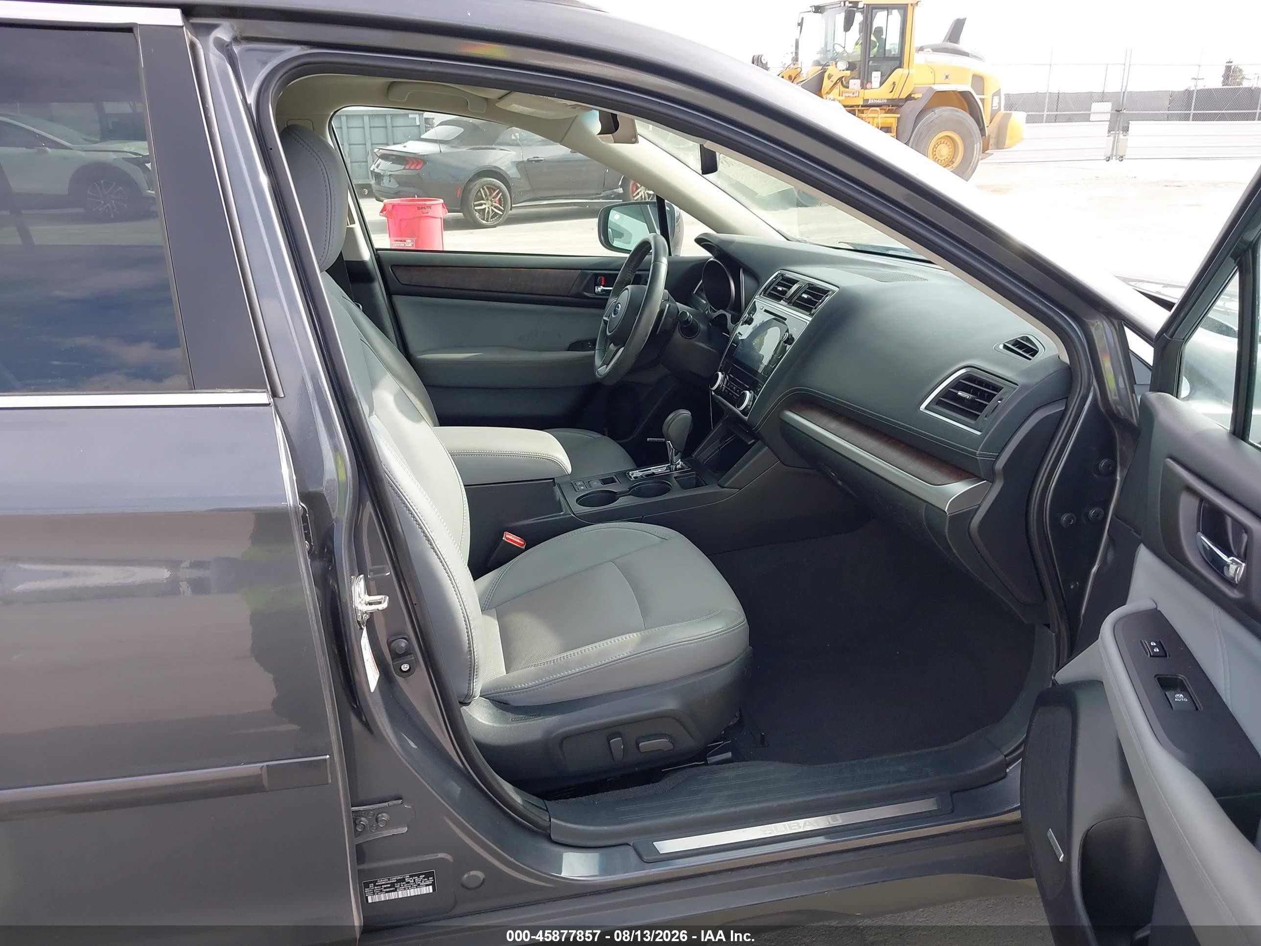 2018 Subaru Outback 2.5i Limited Gray vin: 4S4BSANCXJ3344054