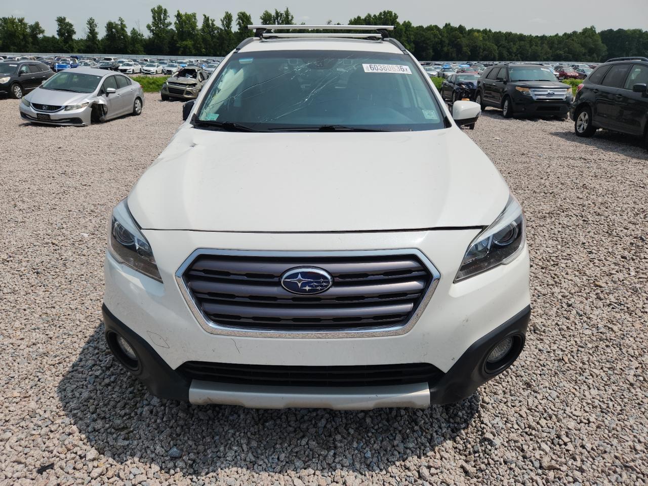 2017 Subaru Outback Touring White vin: 4S4BSATC1H3358907