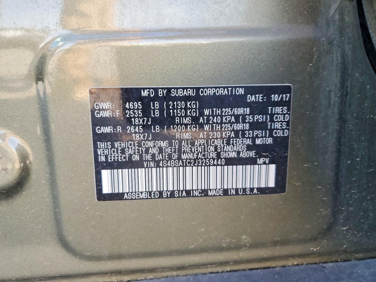 2018 Subaru Outback Touring Green vin: 4S4BSATC2J3259440
