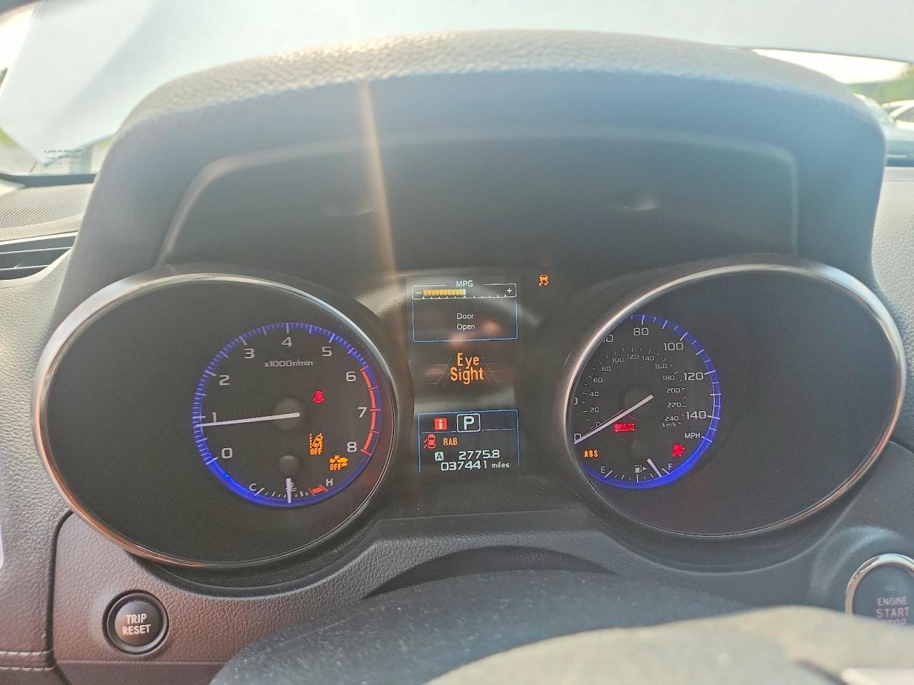 2019 Subaru Outback Touring White vin: 4S4BSATC2K3327754