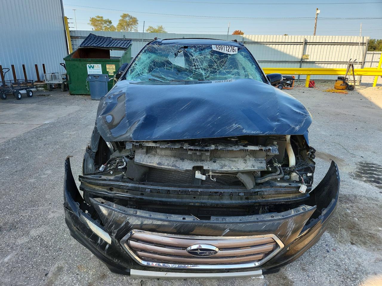 2017 Subaru Outback Touring Black vin: 4S4BSATC9H3371937