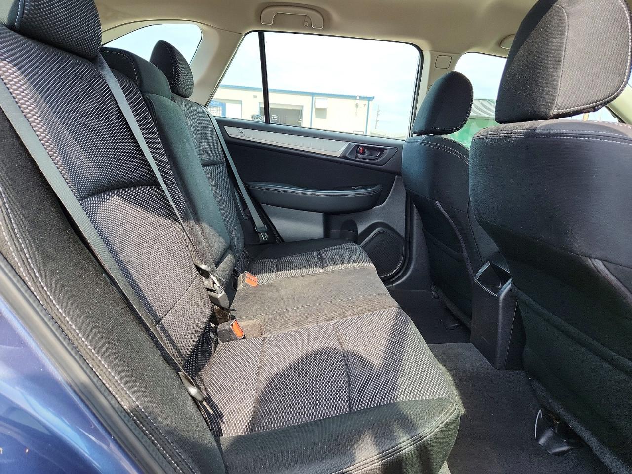 2016 Subaru Outback 2.5i Gray vin: 4S4BSBAC1G3278837
