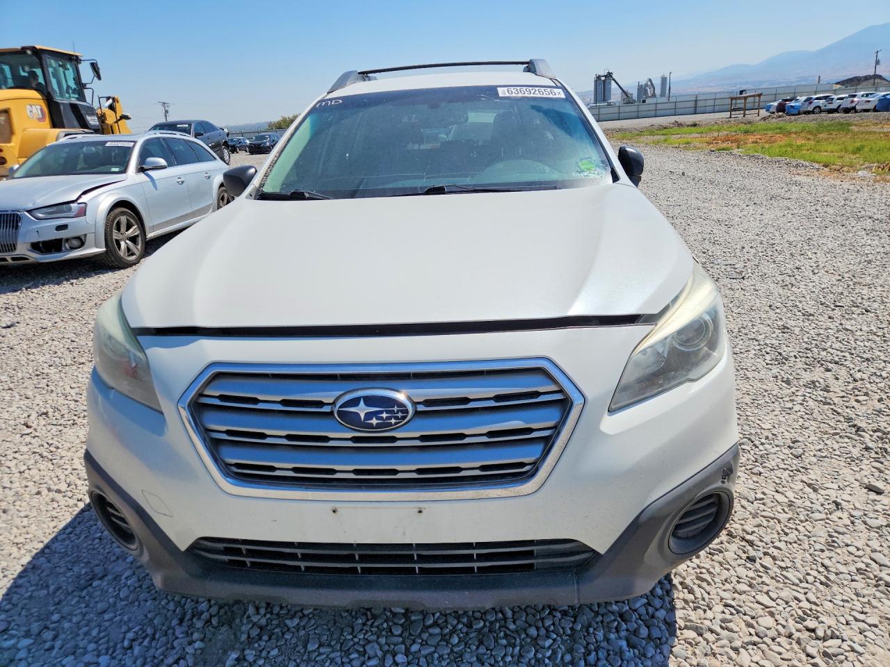 2015 Subaru Outback 2.5i White vin: 4S4BSBAC2F3323055