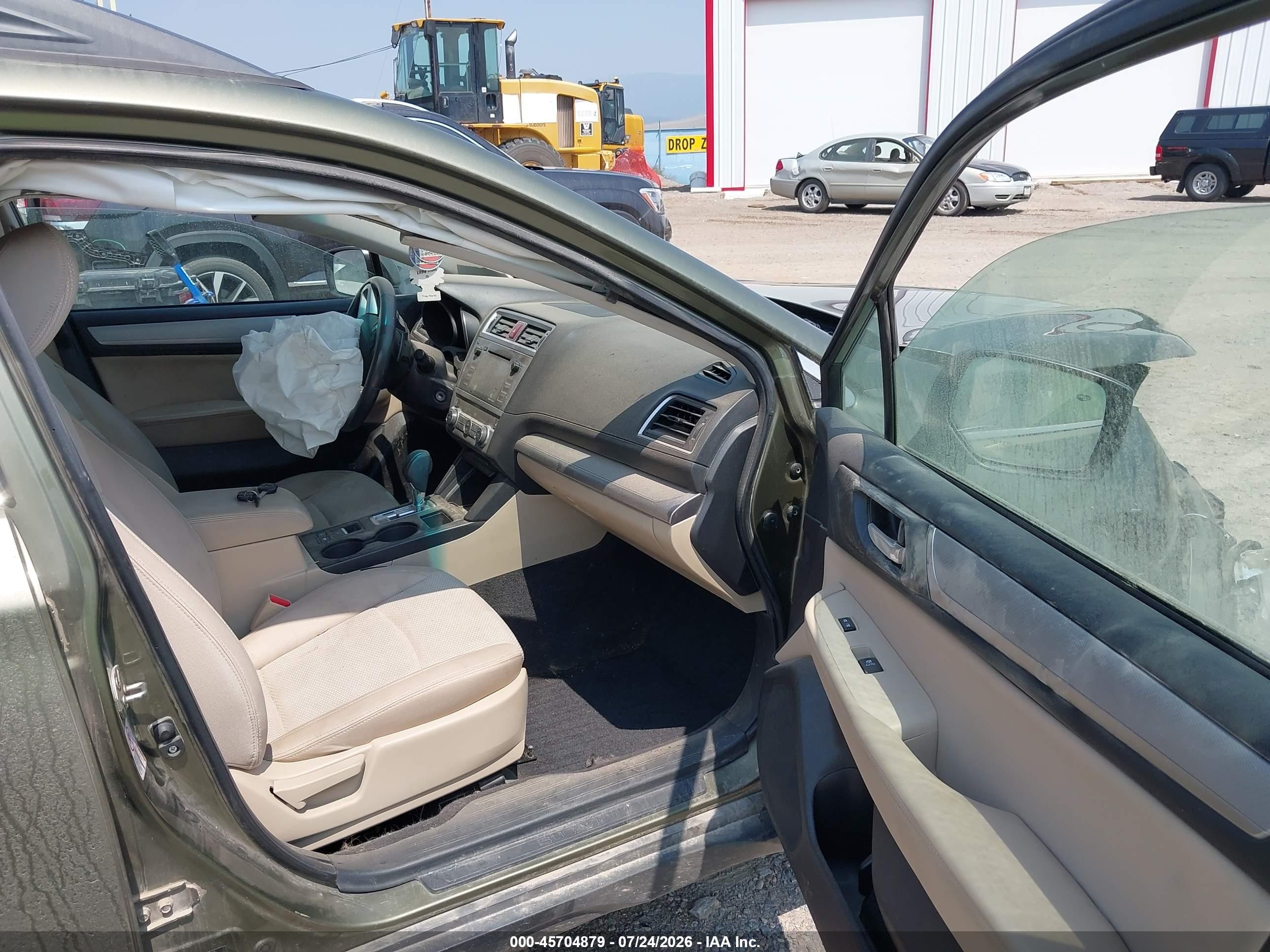 2015 Subaru Outback 2.5i Premium Green vin: 4S4BSBCC0F3242696