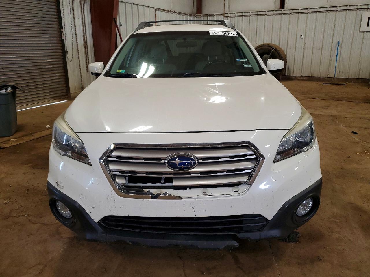 2015 Subaru Outback 2.5i Premium White vin: 4S4BSBCC0F3286682