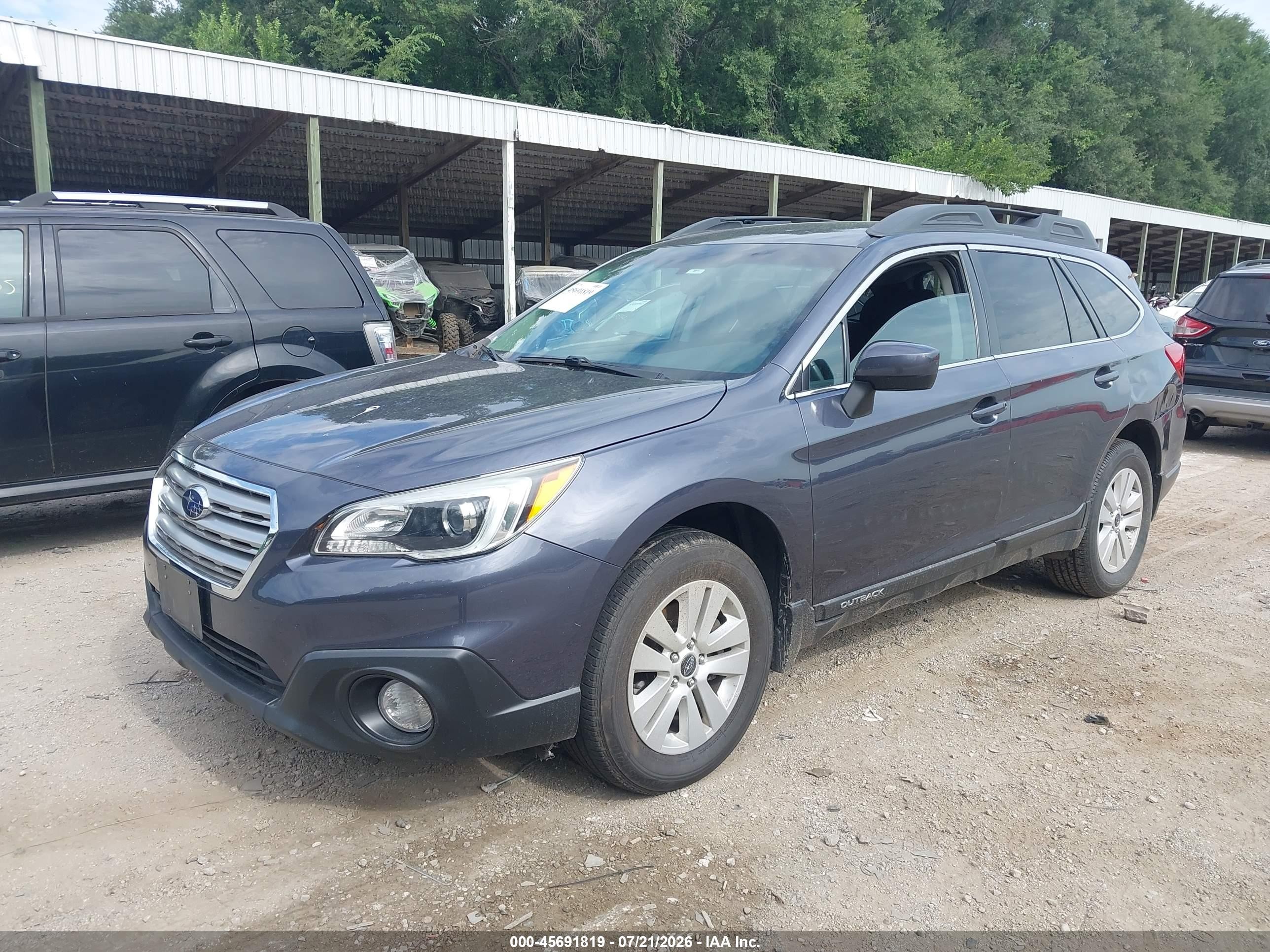 2015 Subaru Outback 2.5i Premium Gray vin: 4S4BSBCC1F3245803