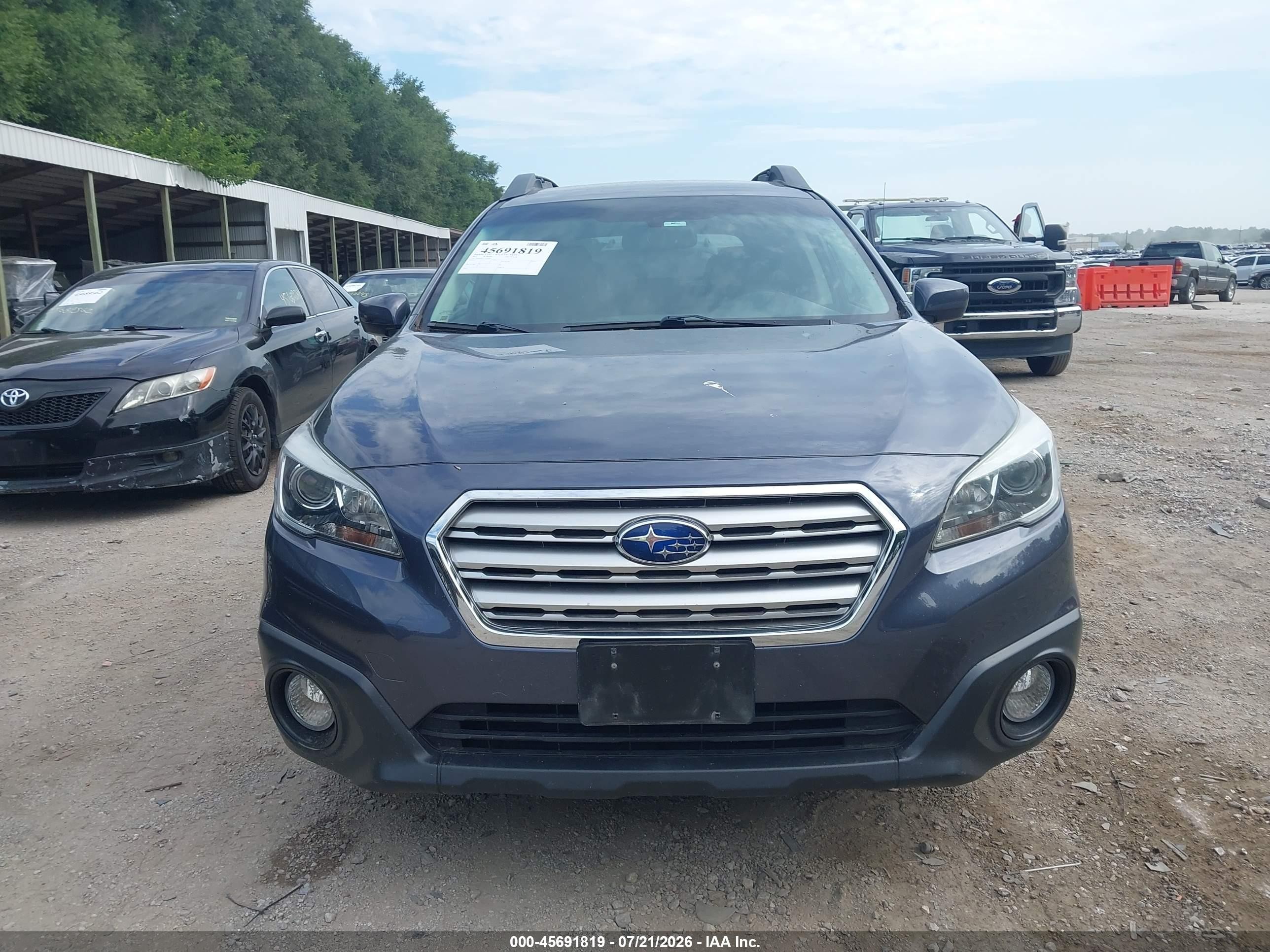 2015 Subaru Outback 2.5i Premium Gray vin: 4S4BSBCC1F3245803