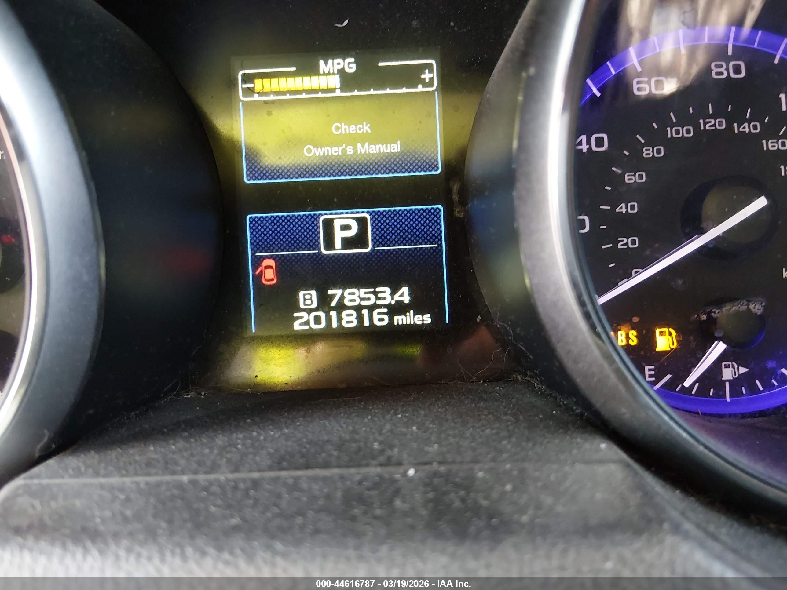 2015 Subaru Outback 2.5i Premium Серебряный vin: 4S4BSBCC2F3213331